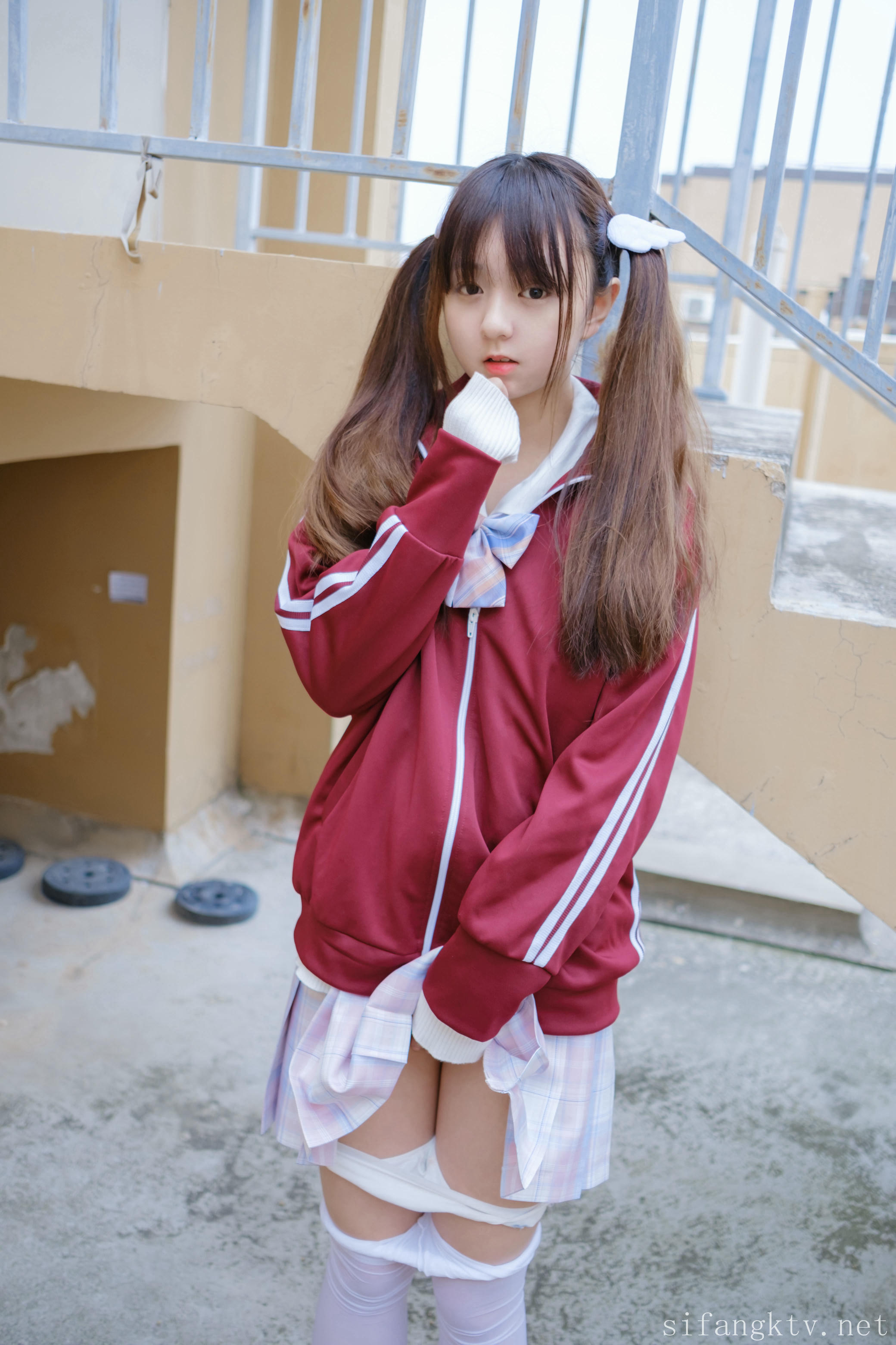森萝财团 写真 团子 捆绑  [90P1V-4.86G]_第1集