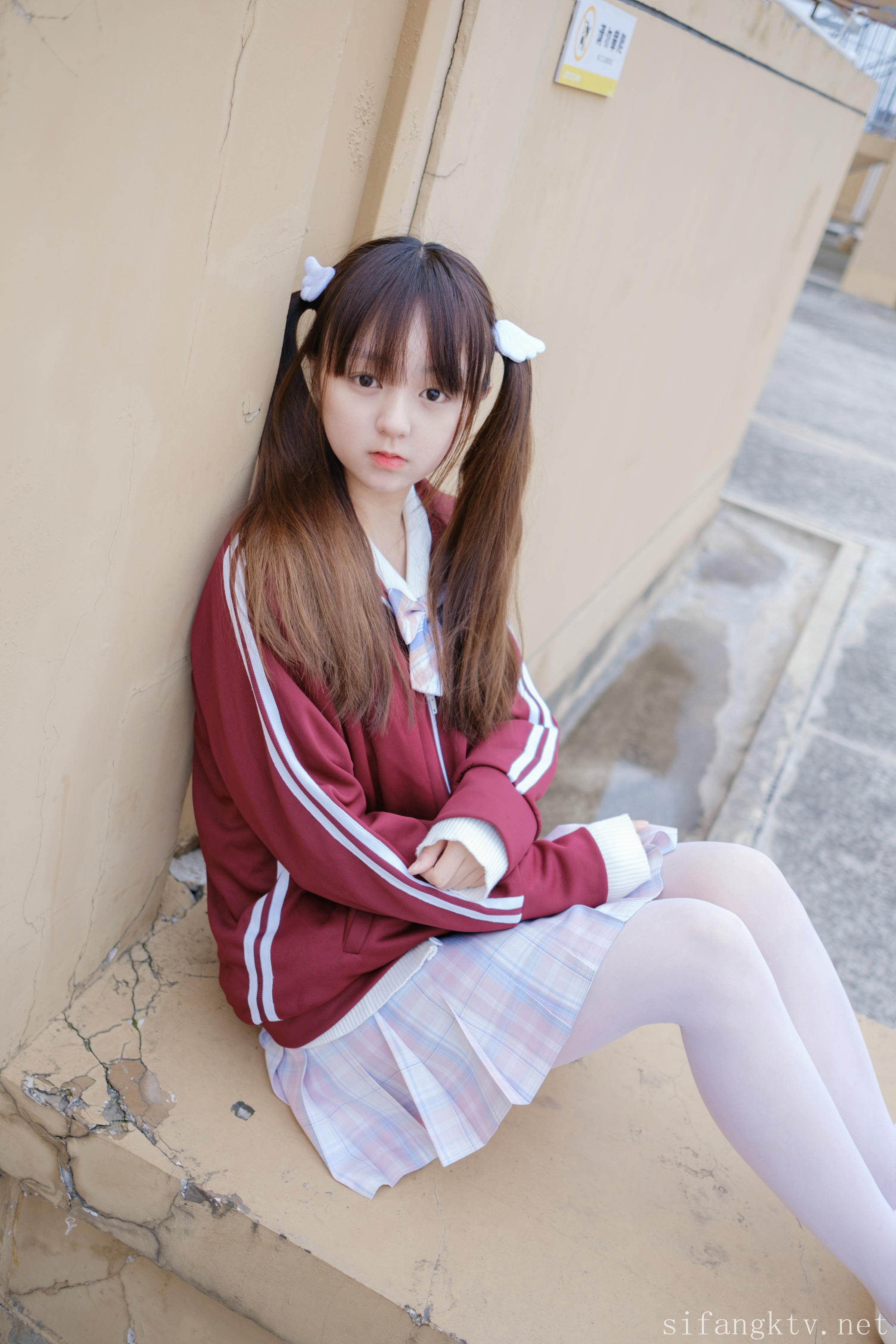 森萝财团 写真 团子 捆绑  [90P1V-4.86G]_第1集