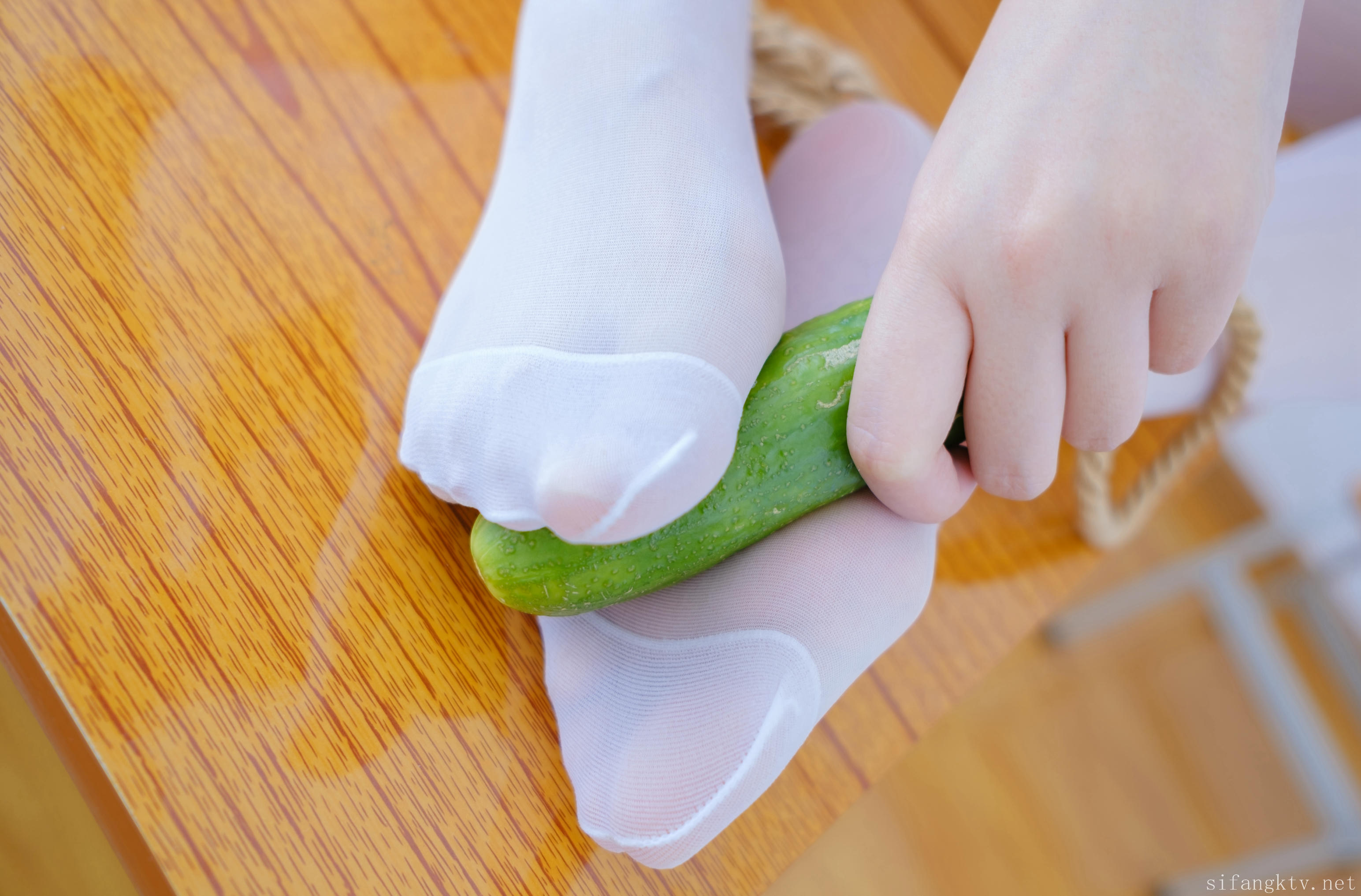 森萝财团 写真 团子 捆绑  [90P1V-4.86G]_第3集