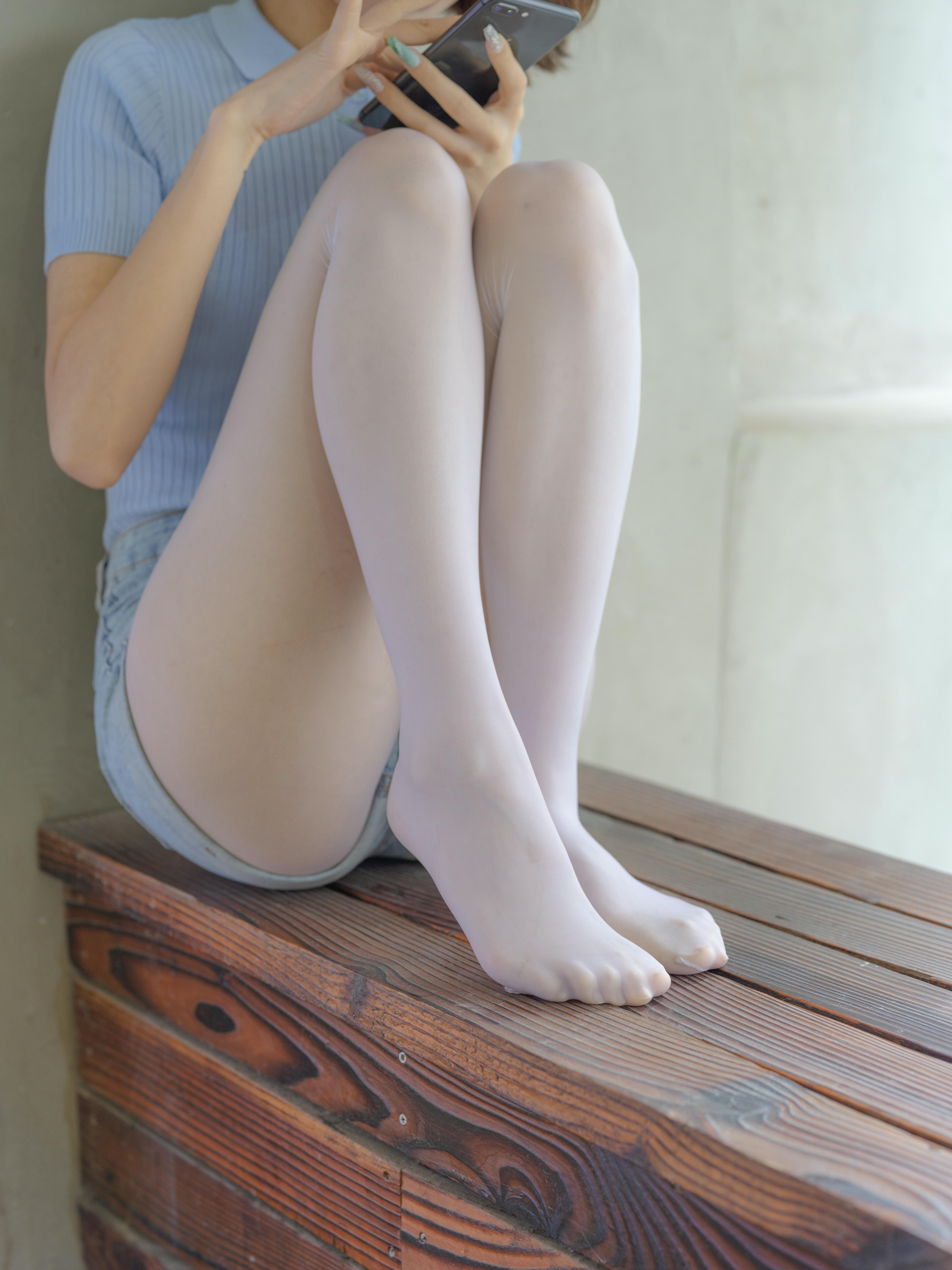 森萝财团 写真 媛媛 001 试拍 白丝 15D 超薄 超密植绒 [59P1V-3.20GB]_第3集