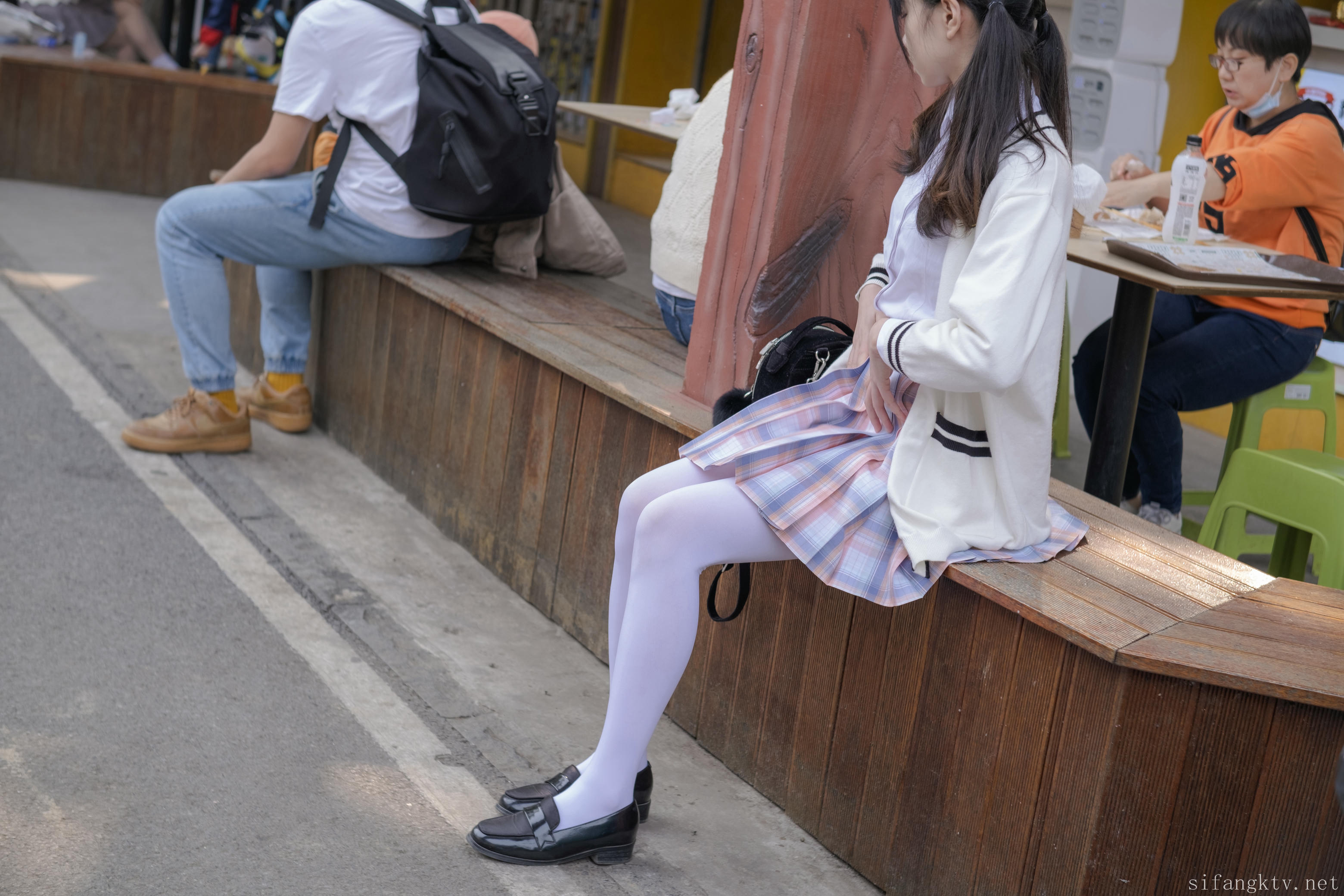 森萝财团 写真 小七 JK-2 [230P1V-3.72G]_第1集