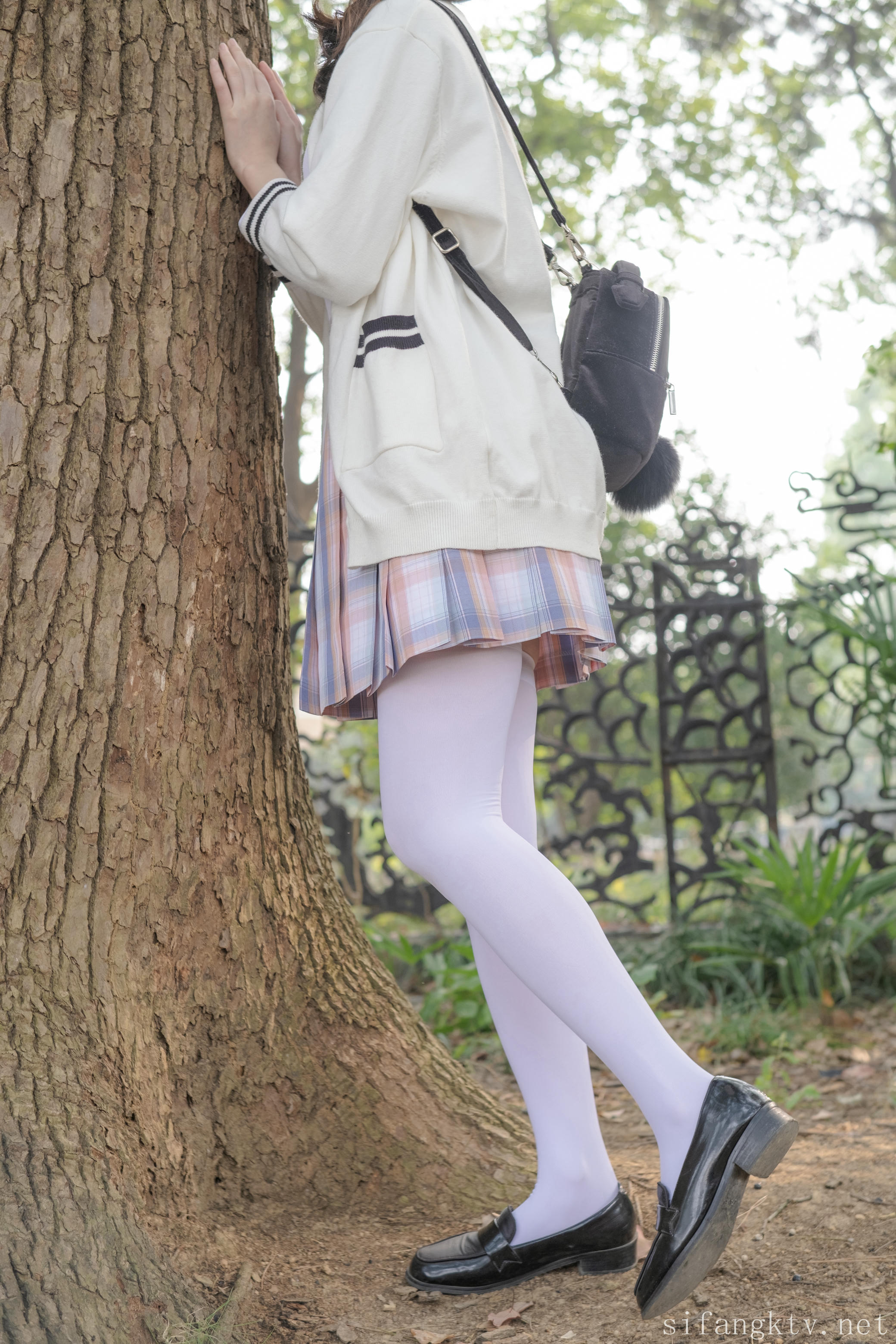森萝财团 写真 小七 JK-2 [230P1V-3.72G]_第2集