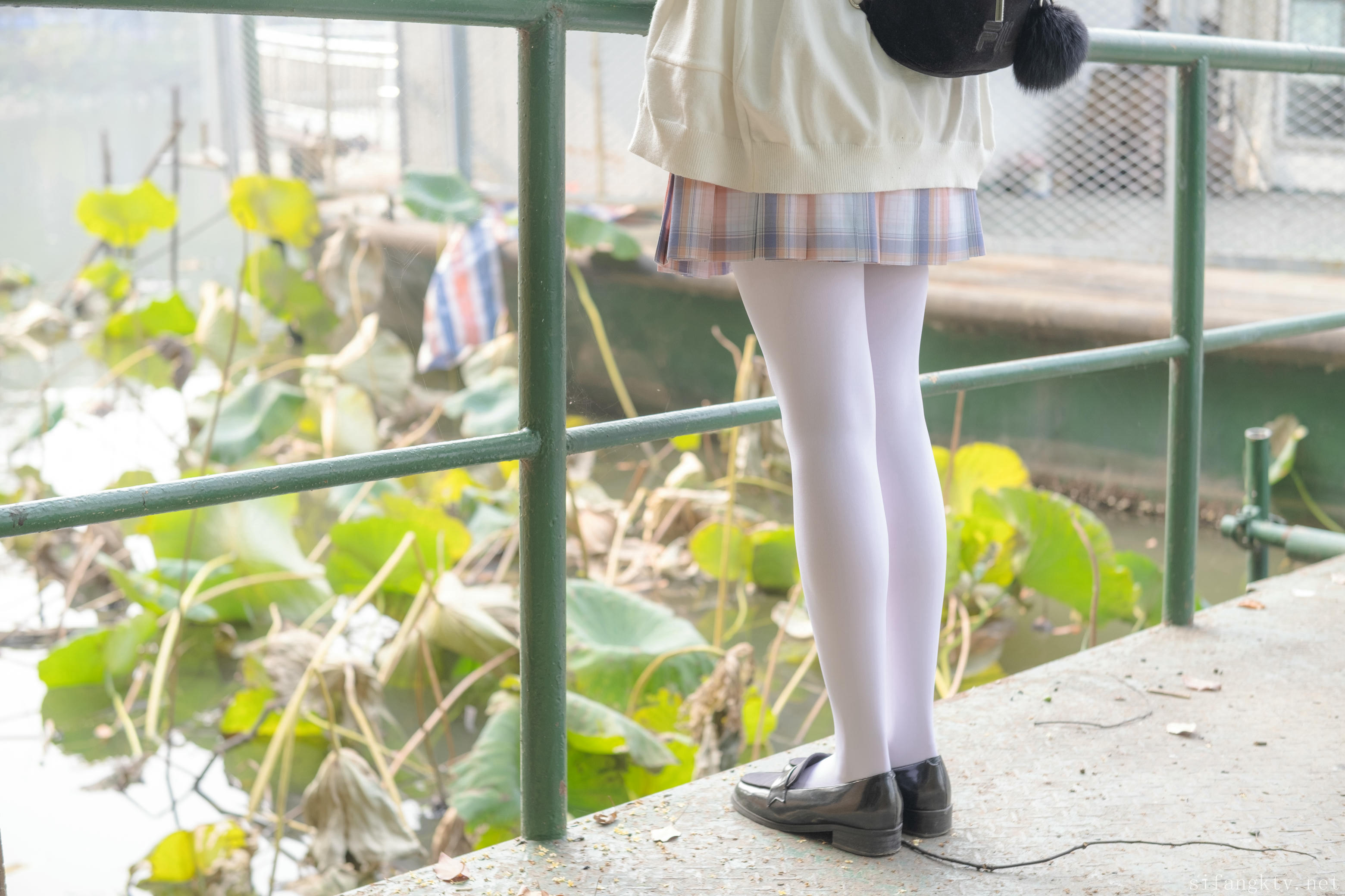 森萝财团 写真 小七 JK-2 [230P1V-3.72G]_第2集