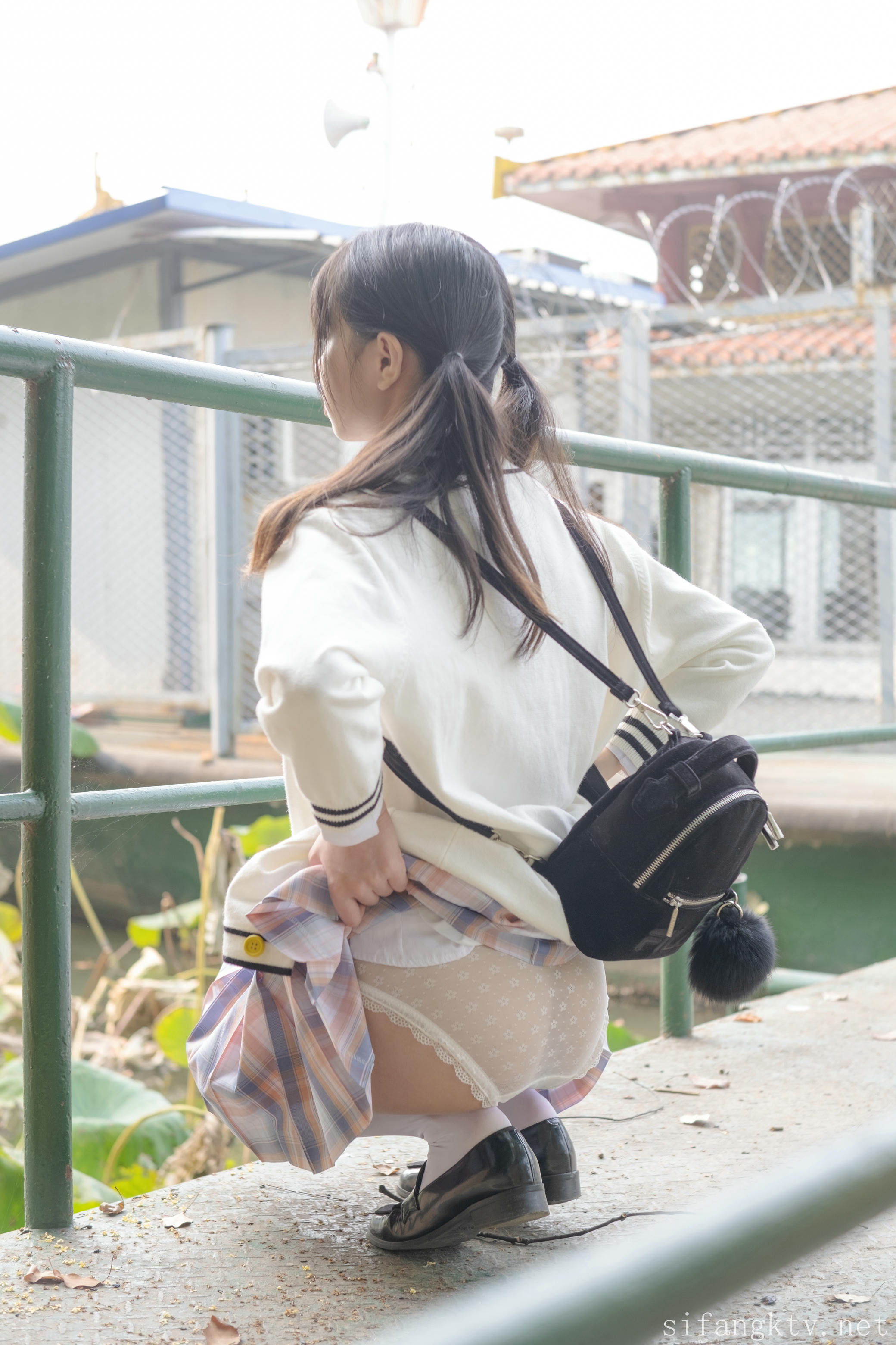 森萝财团 写真 小七 JK-2 [230P1V-3.72G]_第2集