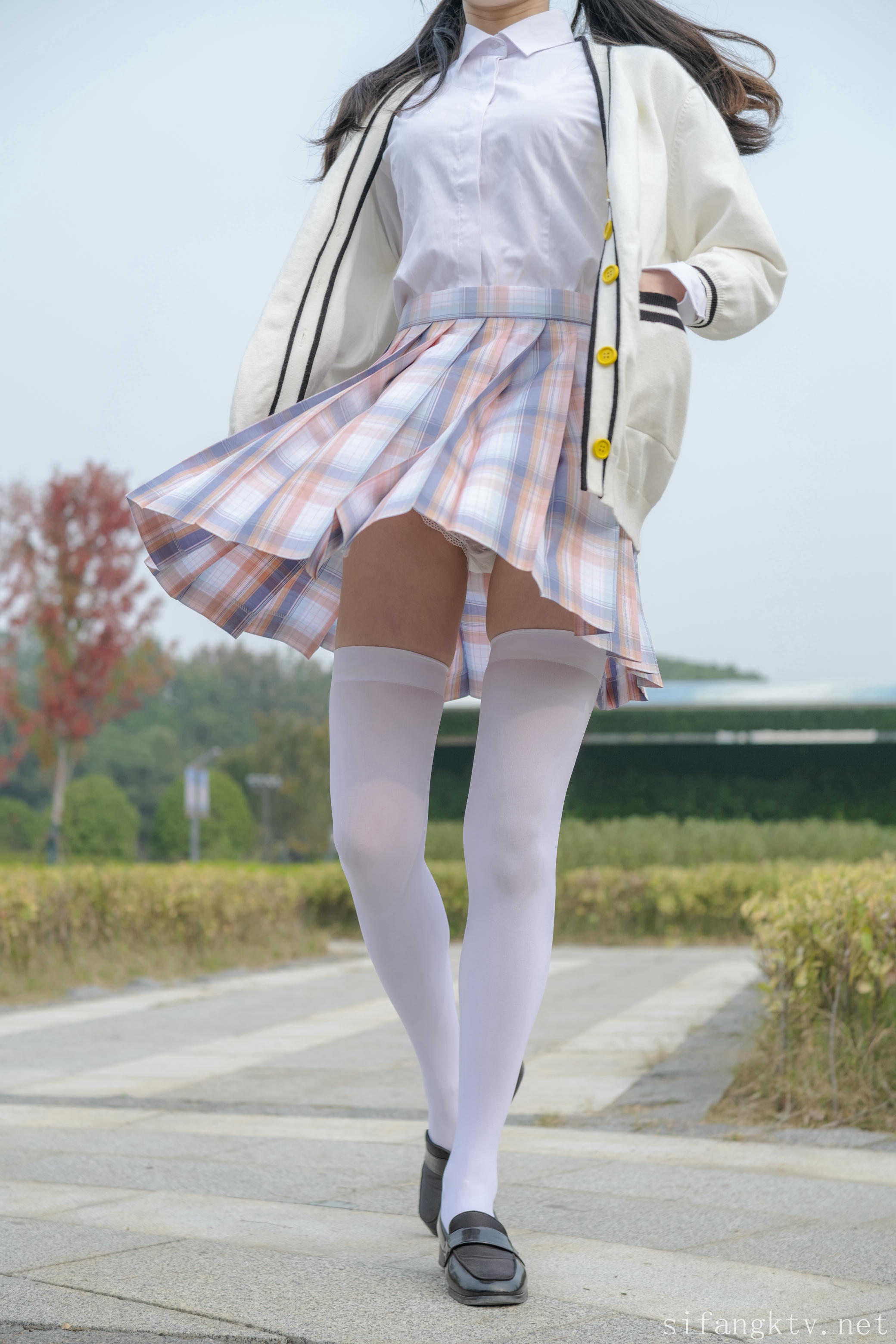 森萝财团 写真 小七 JK-2 [230P1V-3.72G]_第3集