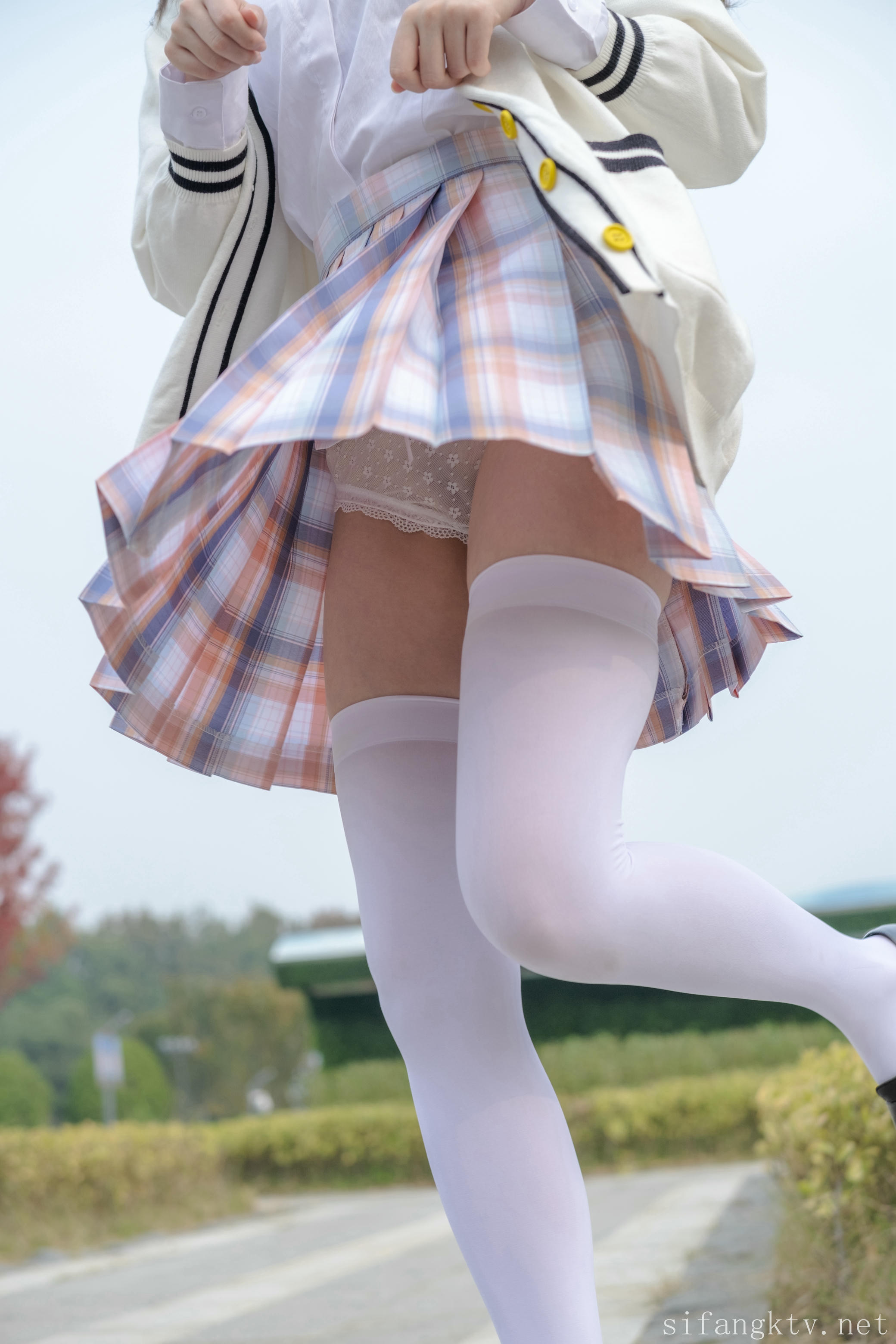 森萝财团 写真 小七 JK-2 [230P1V-3.72G]_第3集