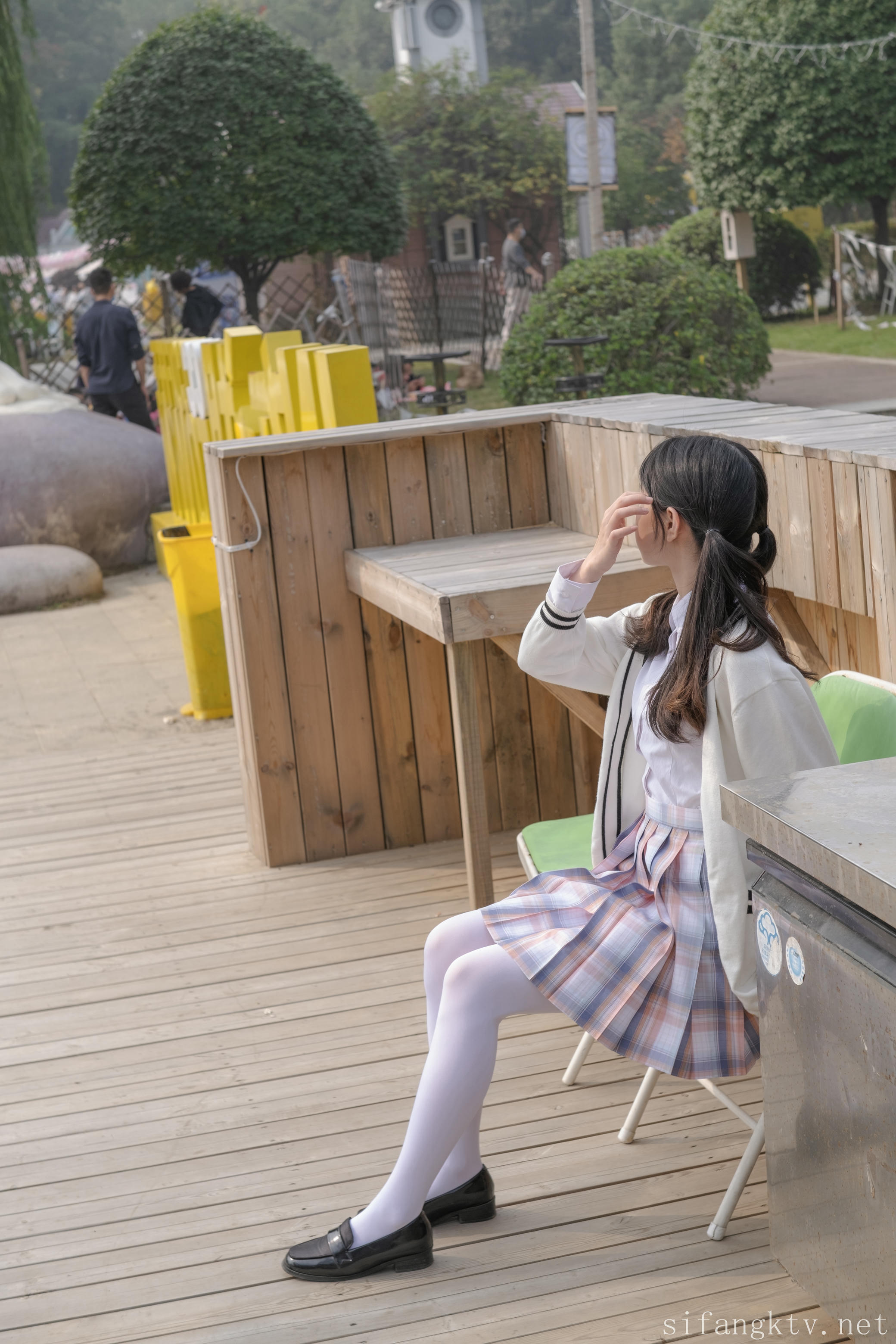 森萝财团 写真 小七 JK-2 [230P1V-3.72G]_第1集