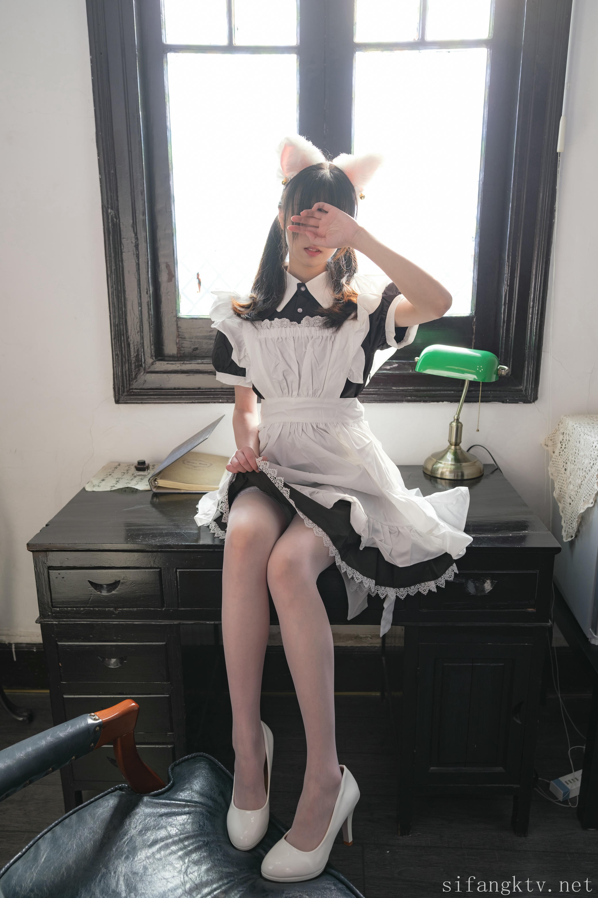 森萝财团 写真 小七 女仆 [160P1V-7.18G]_第1集