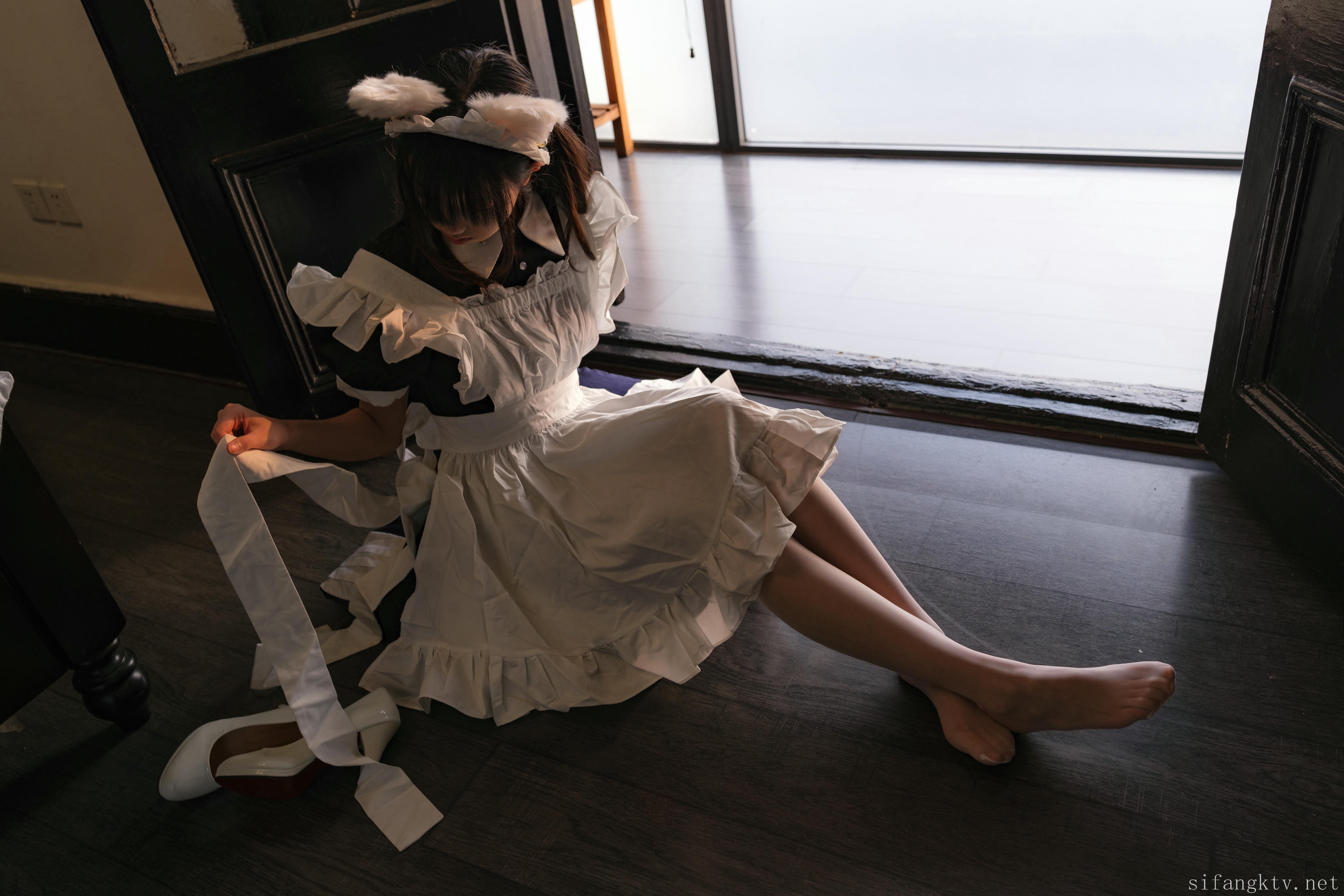 森萝财团 写真 小七 女仆 [160P1V-7.18G]_第5集