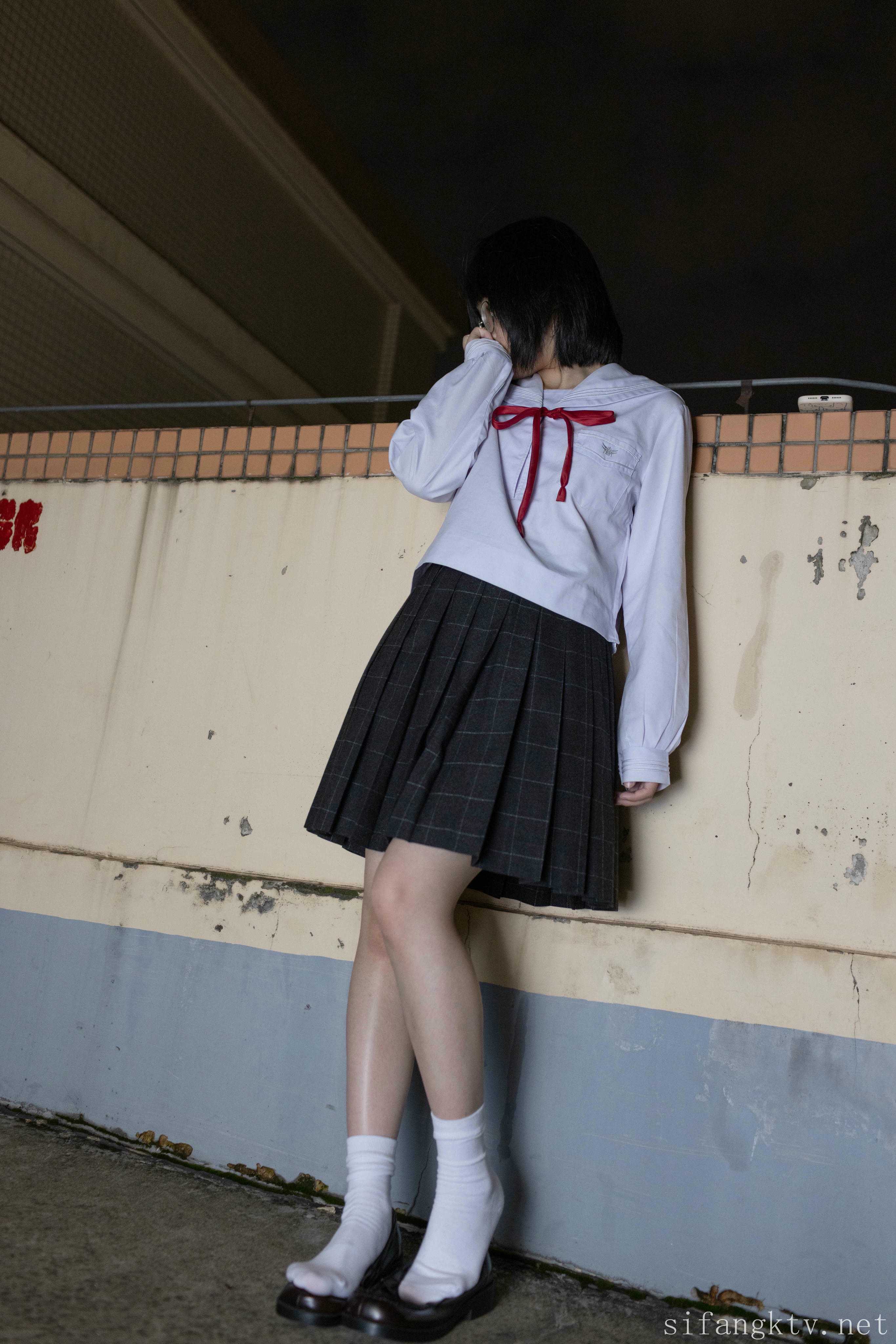 森萝财团 写真 小樱 万元定制 学生服 原版4K画质 [114P+2V／967MB]-视图_第3集