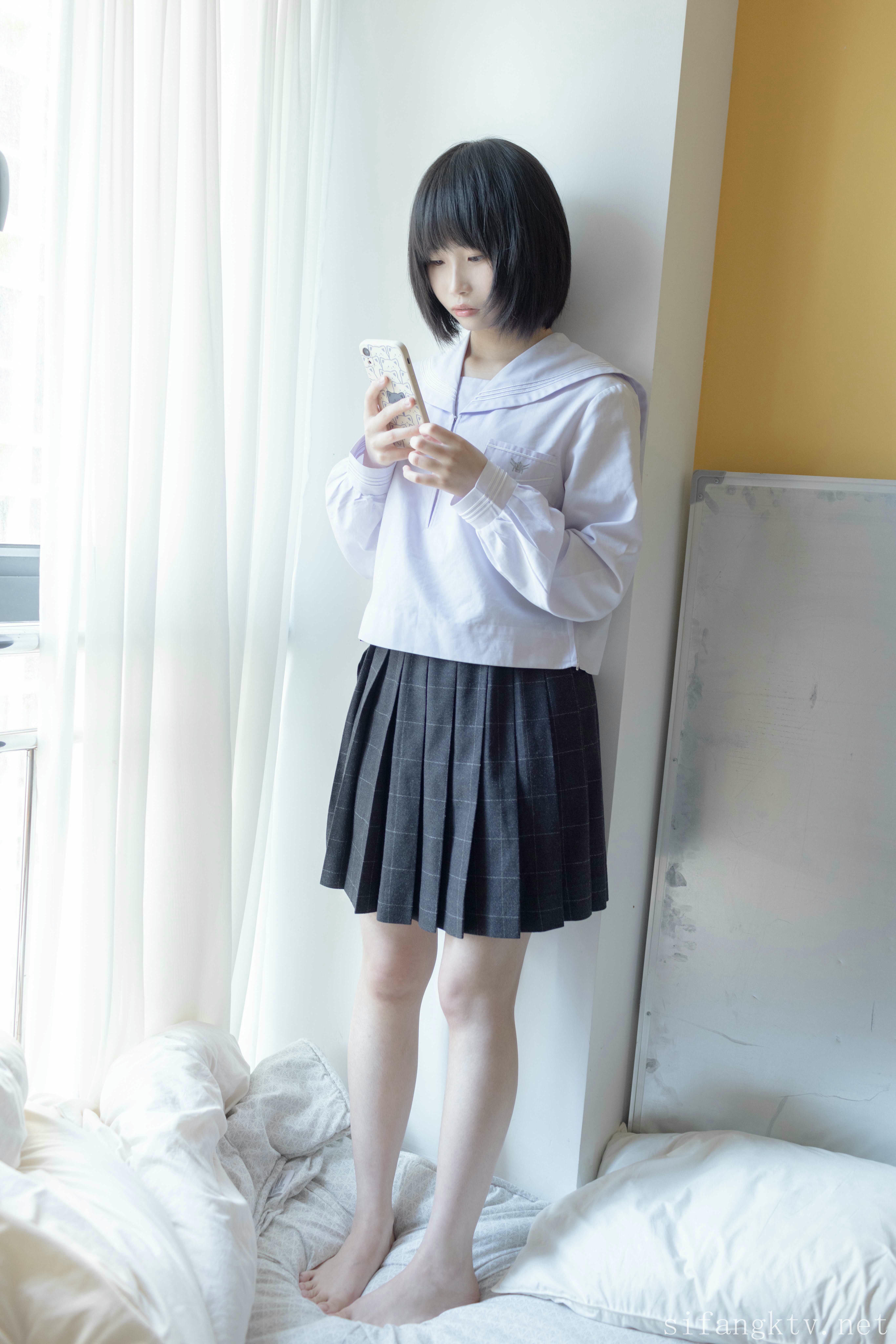 森萝财团 写真 小樱 万元定制 学生服 原版4K画质 [114P+2V／967MB]-视图_第1集