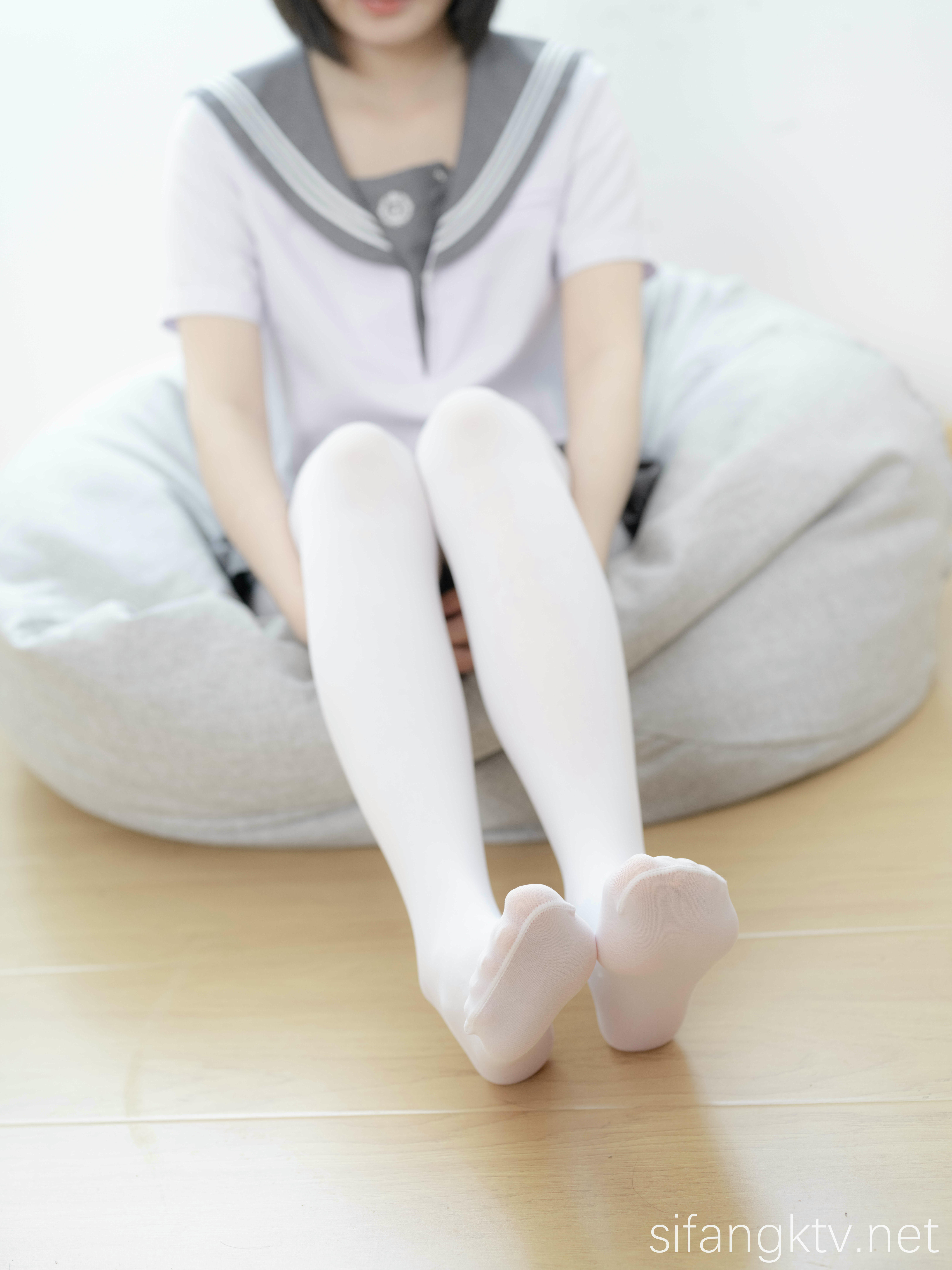森萝财团 写真 小樱 万元定制 学生服 原版4K画质 [114P+2V／967MB]-视图_第4集