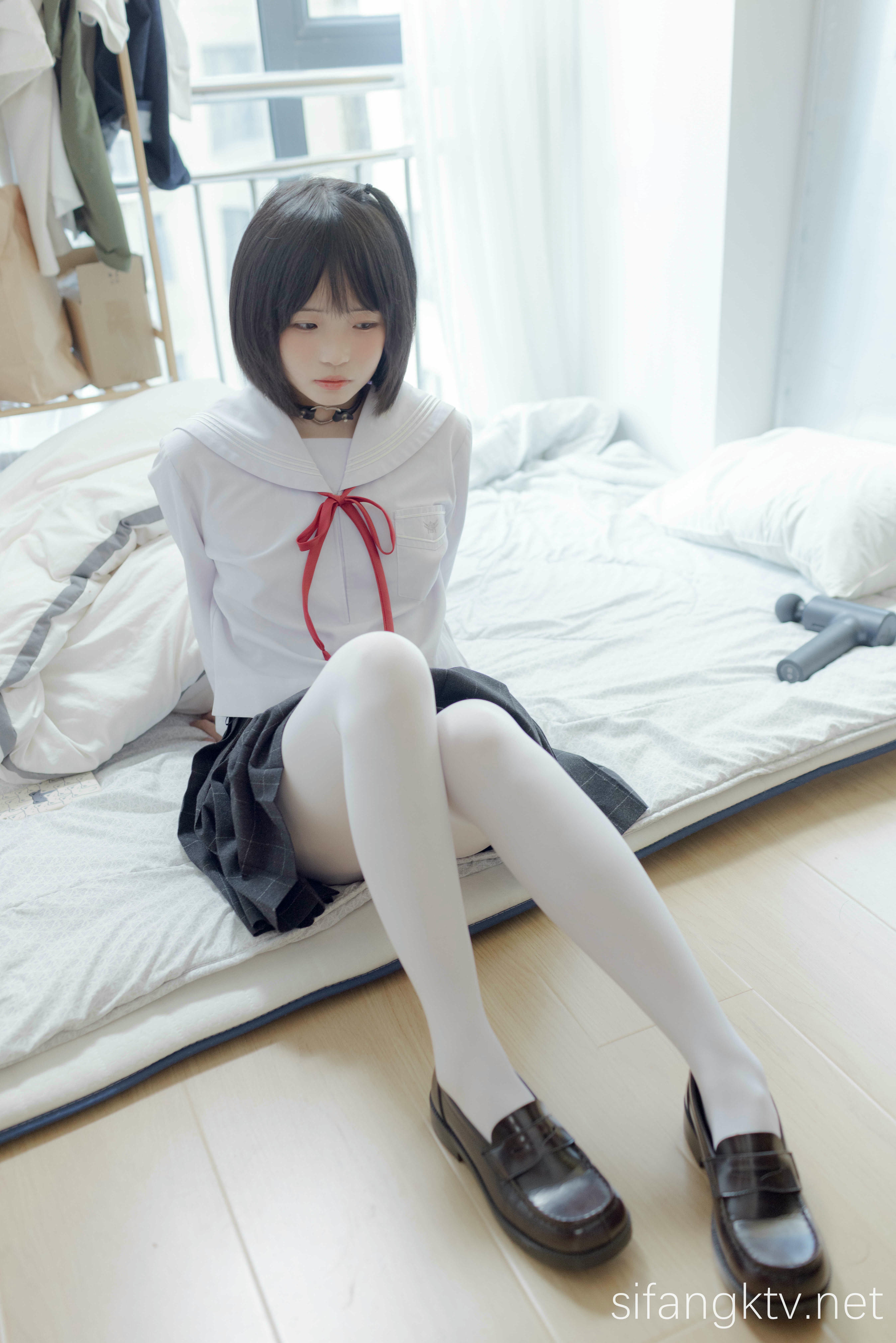 森萝财团 写真 小樱 万元定制 学生服 原版4K画质 [114P+2V／967MB]-视图_第1集