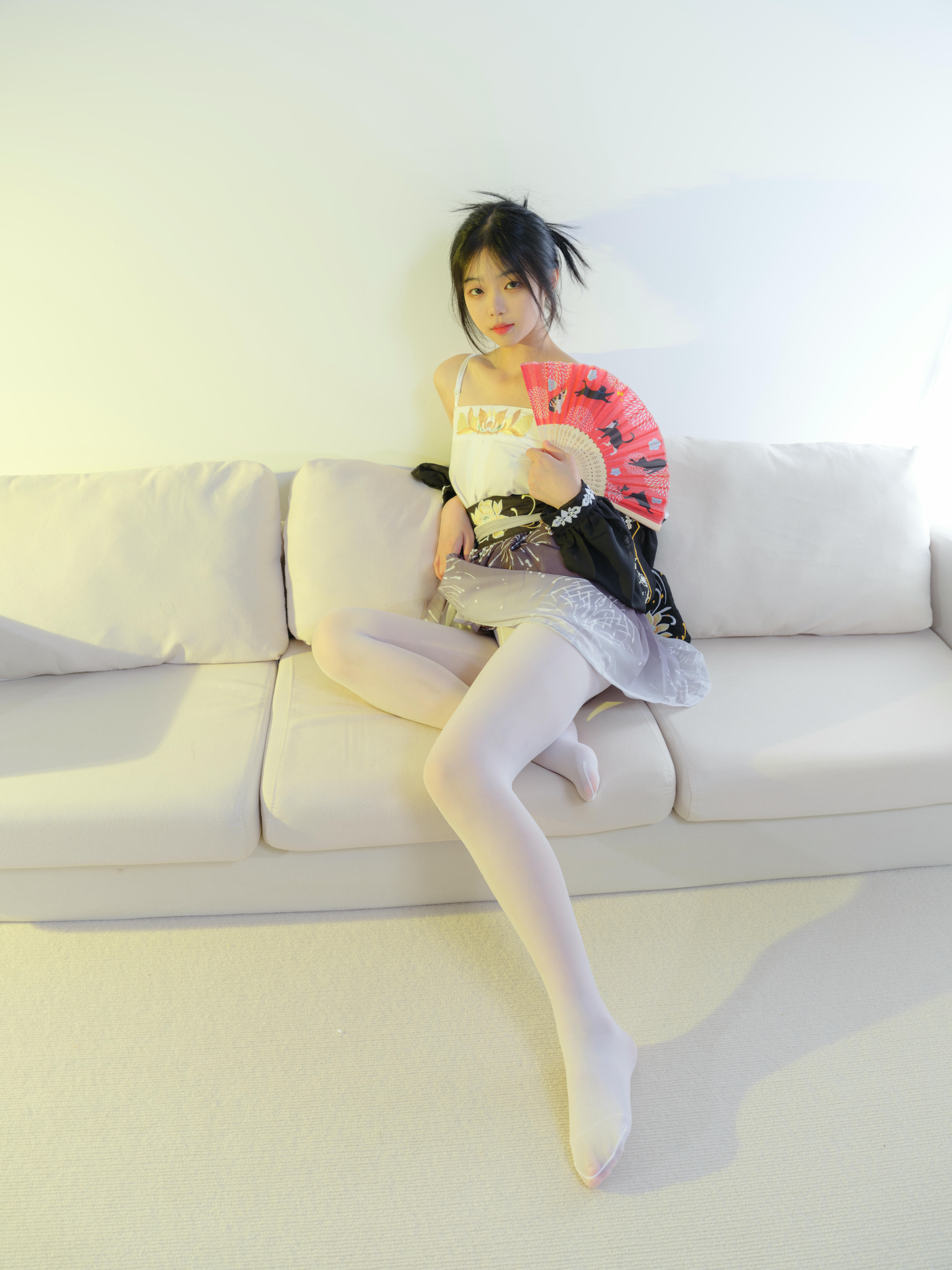 森萝财团 写真 小樱-02E4K [101P1V-5.54G]_第1集