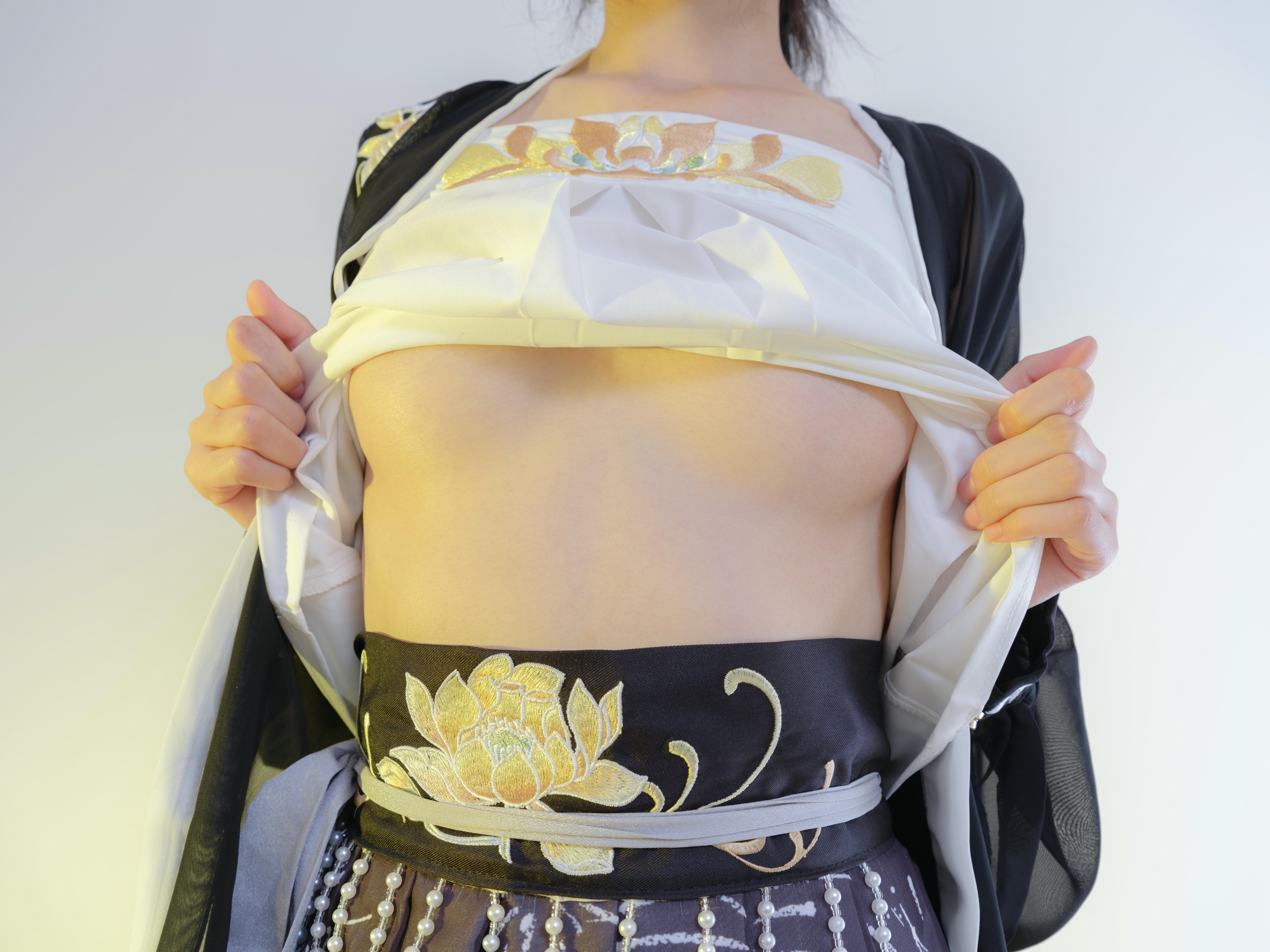 森萝财团 写真 小樱-02E4K [101P1V-5.54G]_第5集