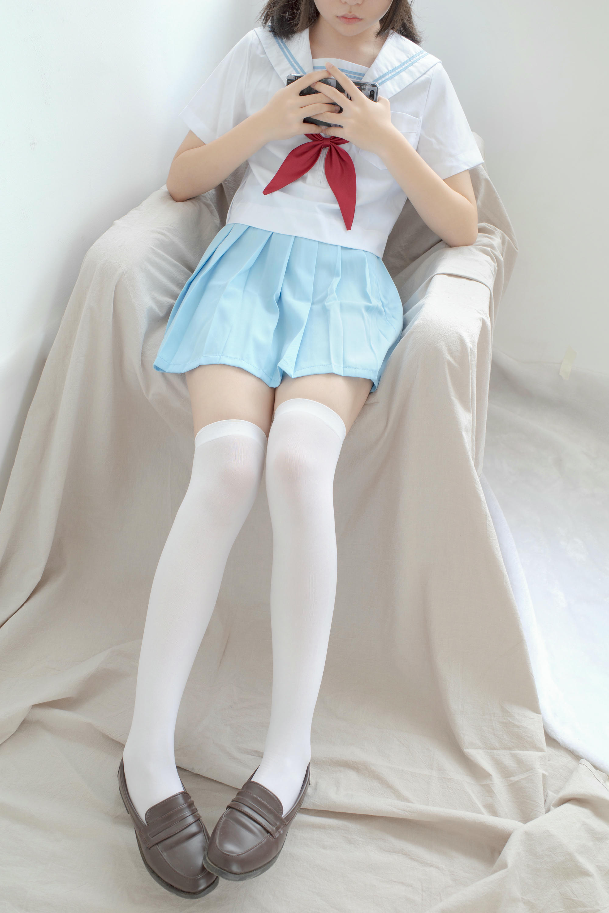 森萝财团 写真 小满 JK明日香校园 [127P+1V／1.55GB]_第6集