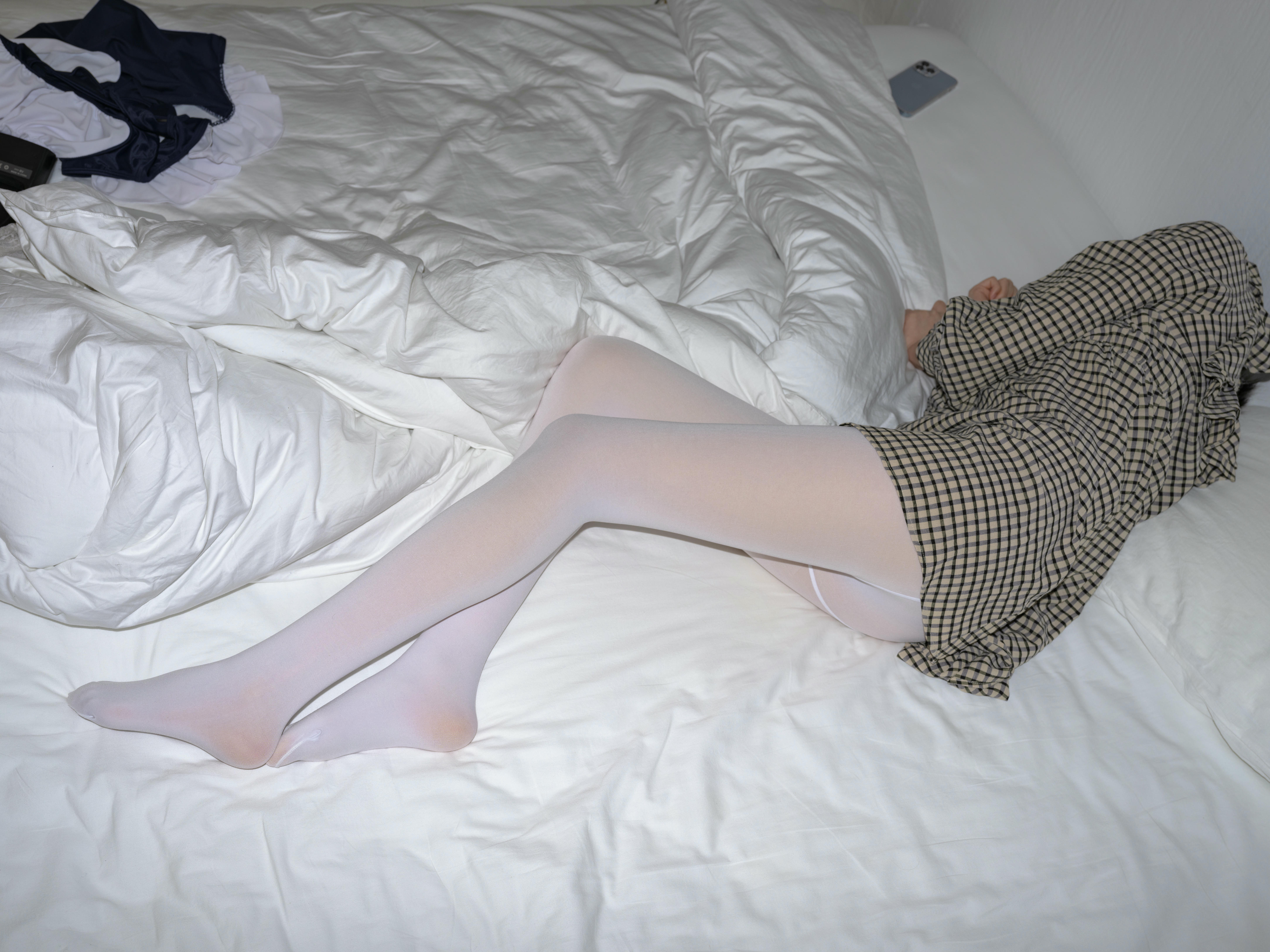 森萝财团 写真 微风-011 aika 白丝 80D [146P1V-8.04GB]_第6集