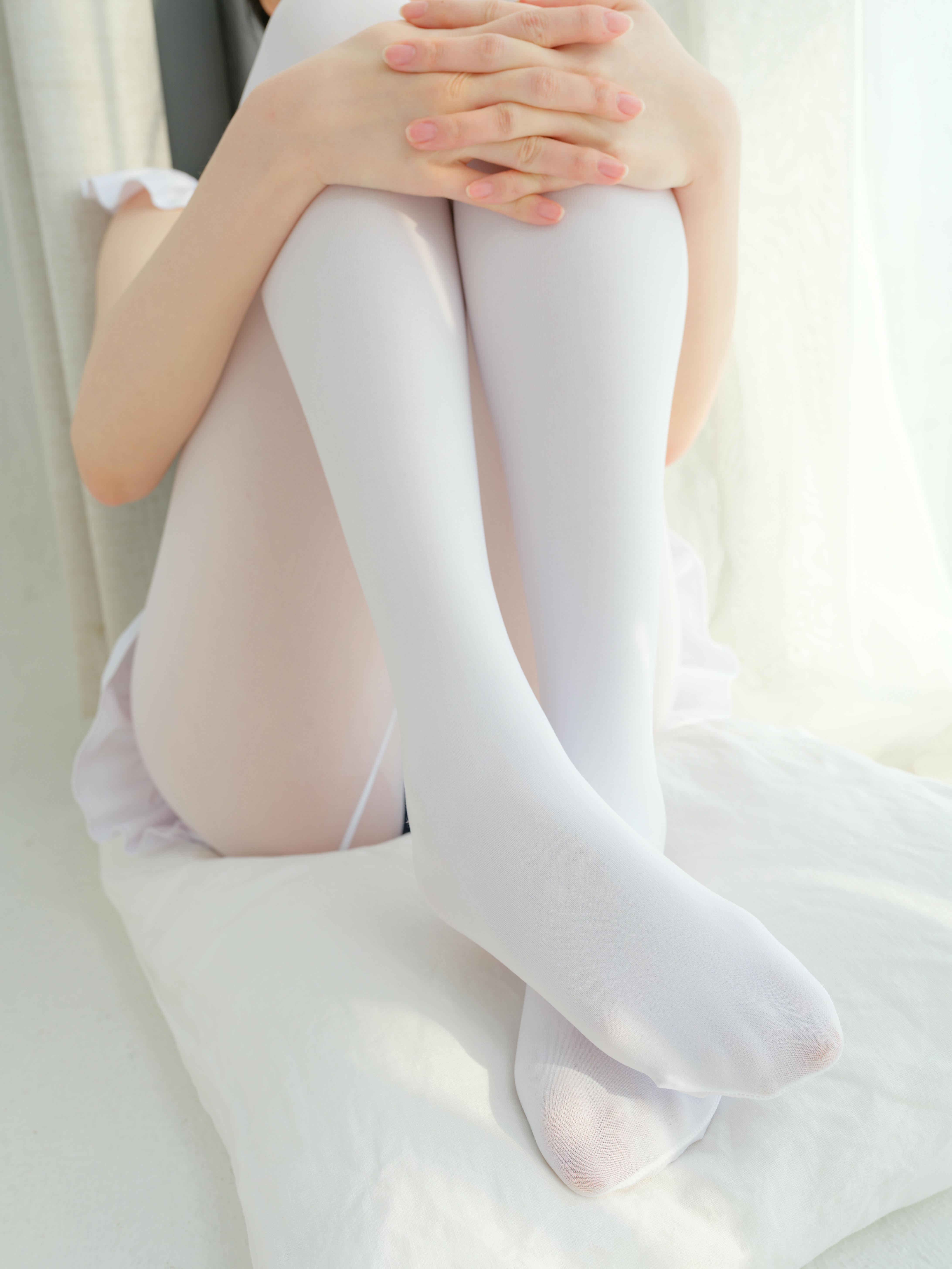 森萝财团 写真 微风-011 aika 白丝 80D [146P1V-8.04GB]_第2集