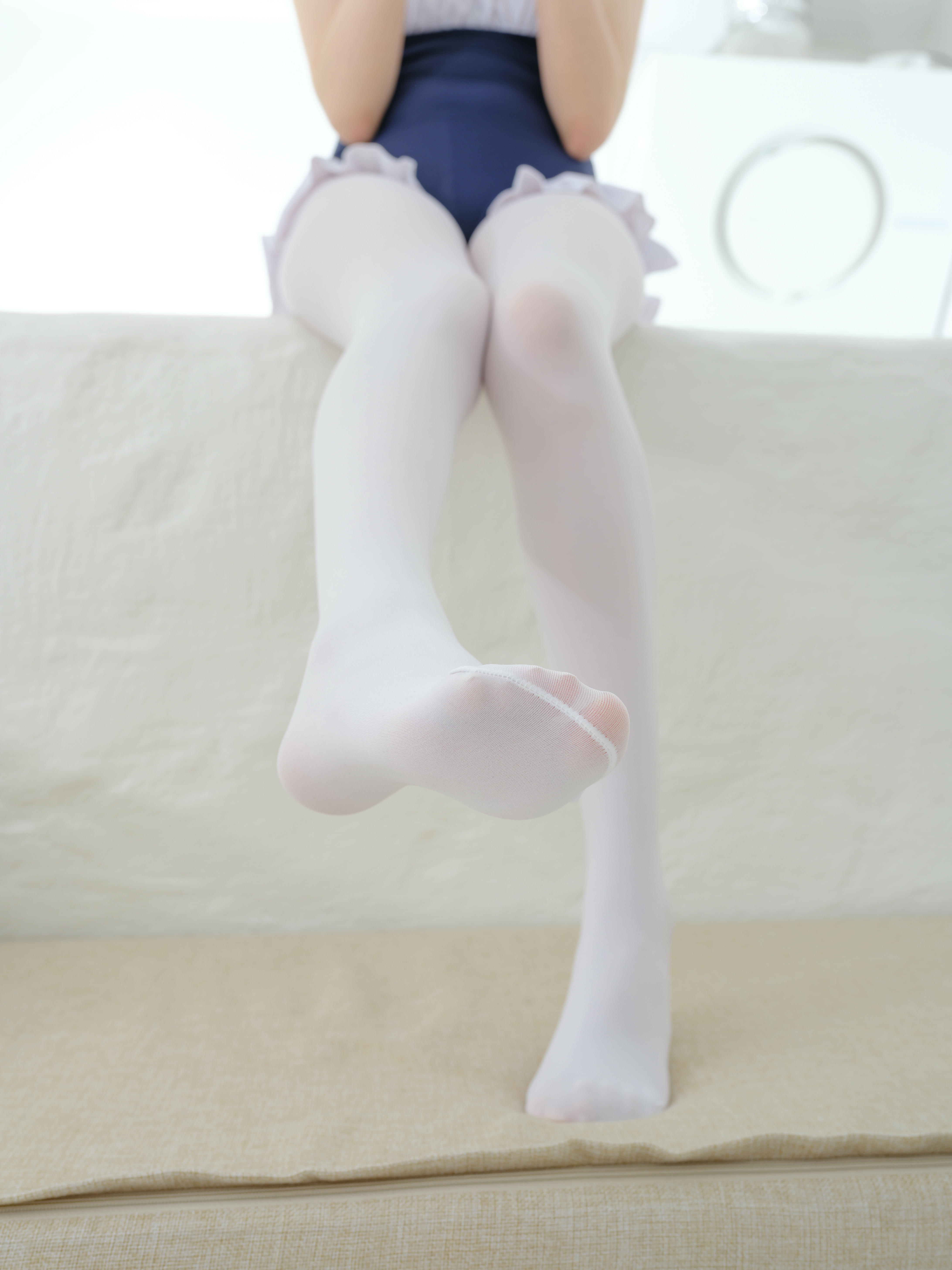 森萝财团 写真 微风-011 aika 白丝 80D [146P1V-8.04GB]_第4集