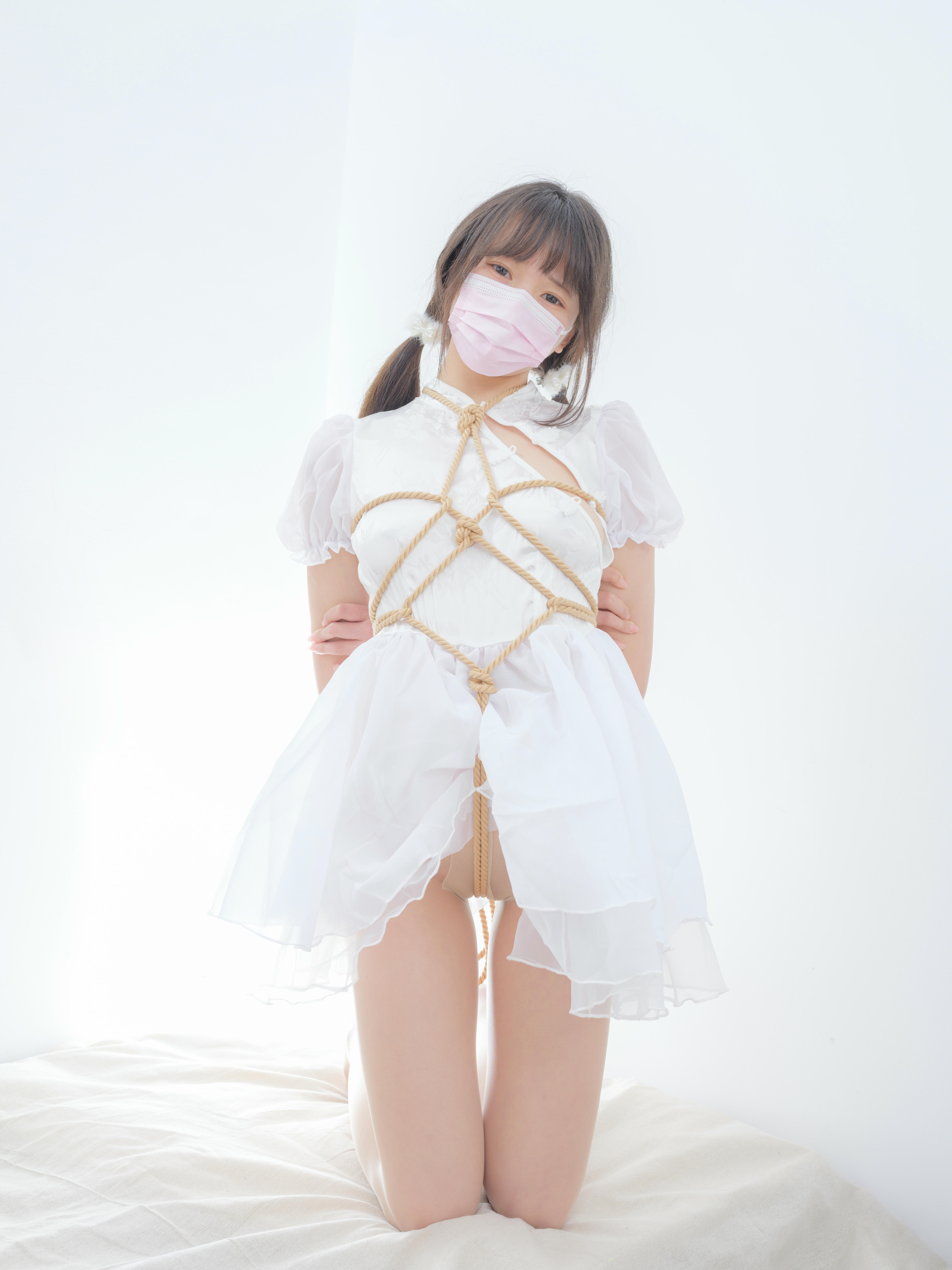 森萝财团 写真 春雪-05E4K [115P2V-5.16G]_第4集