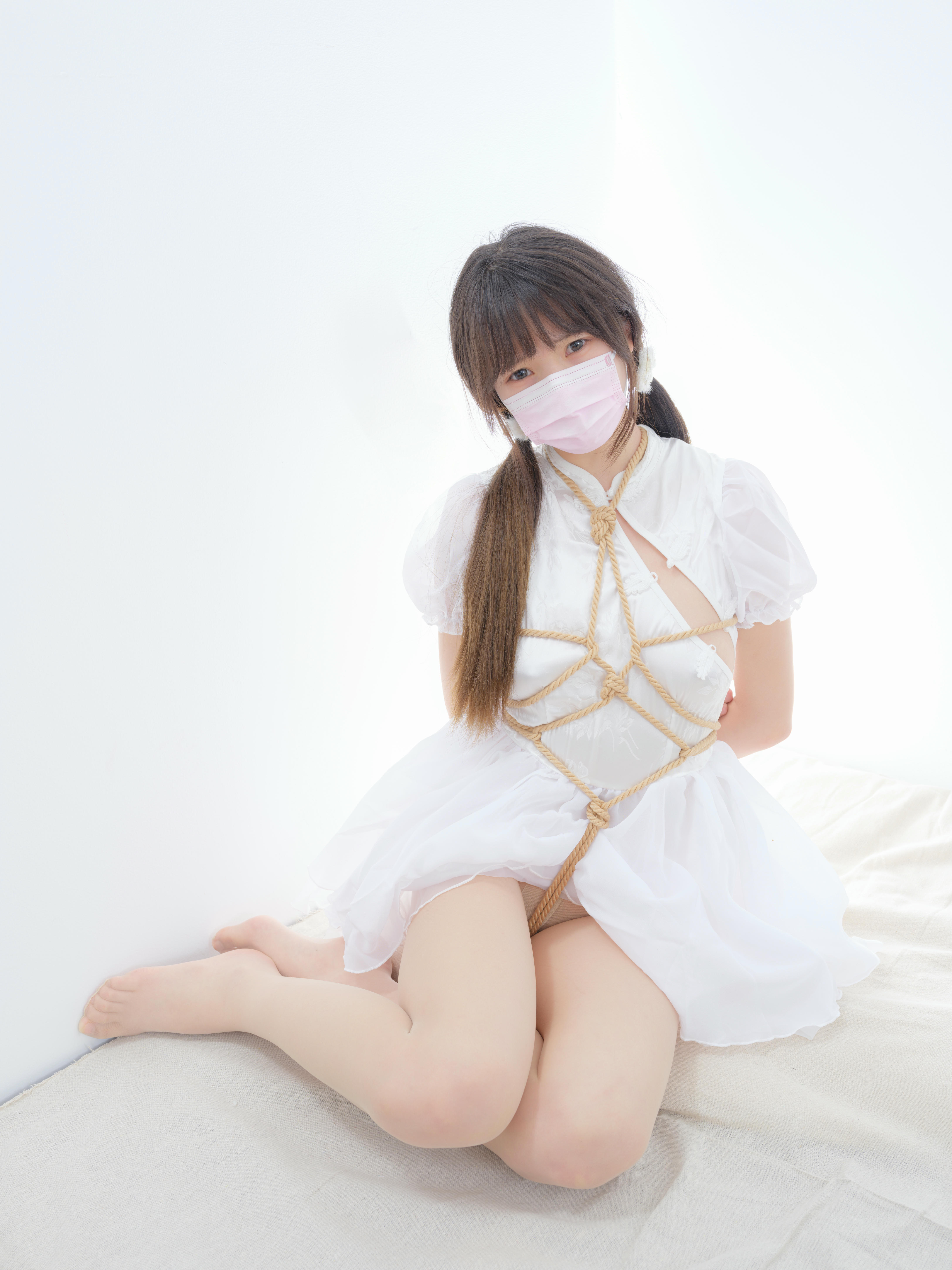 森萝财团 写真 春雪-05E4K [115P2V-5.16G]_第4集