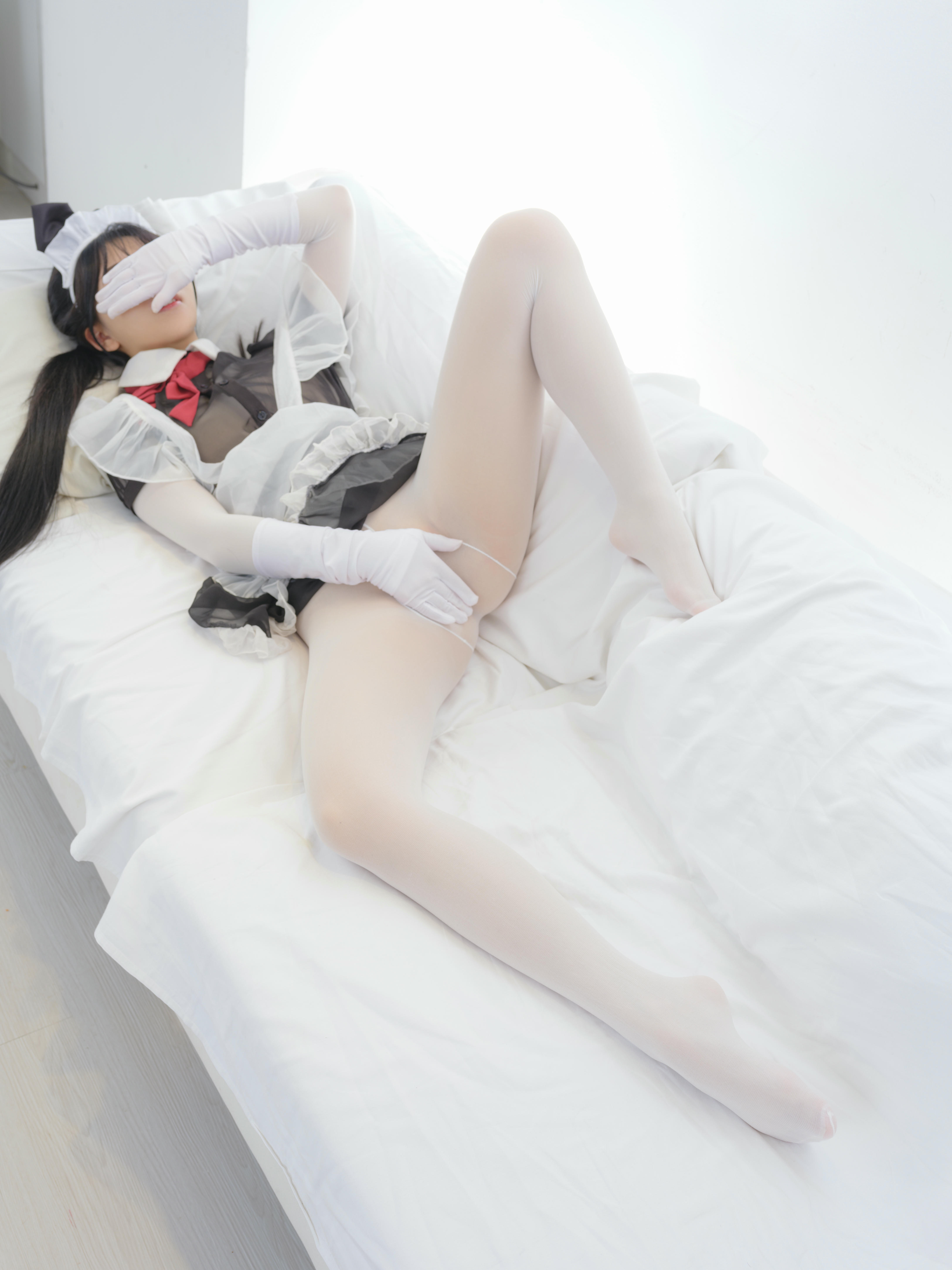 森萝财团 写真 晴涩-12E4K 02[99P+1V／7GB]_第2集