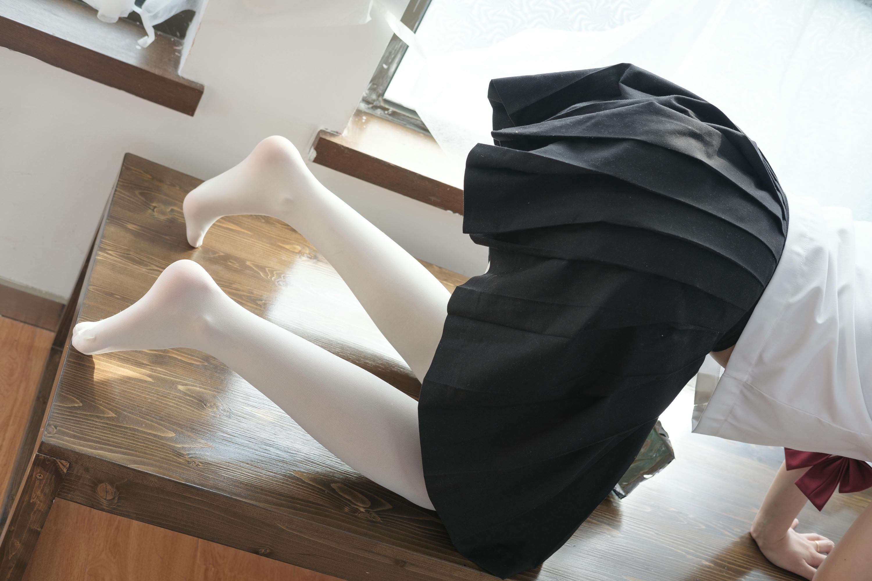 森萝财团 BETA-028 白丝美足学生妹 [60P-577MB]_第1集