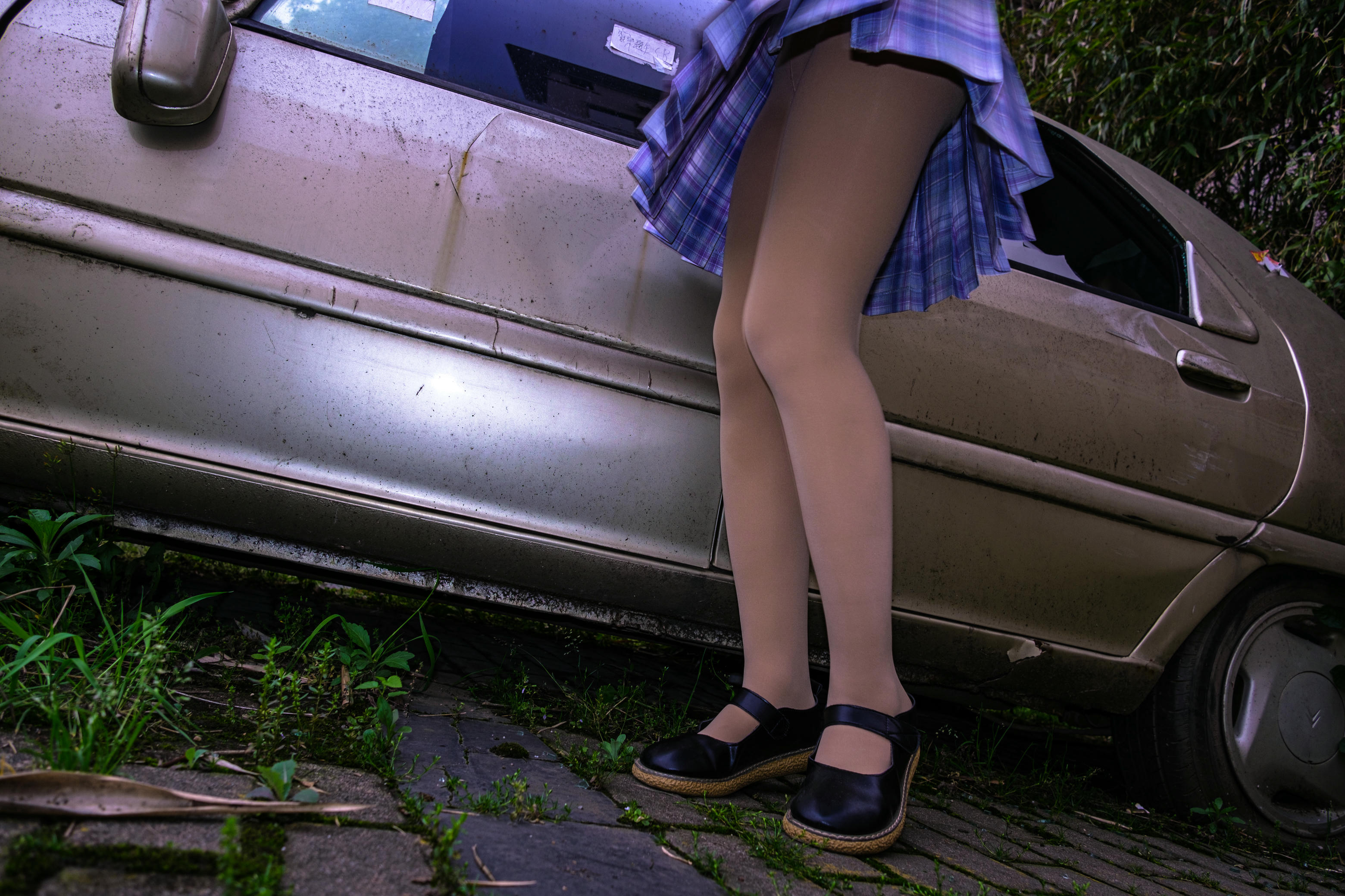 森萝财团 写真 月下-01 [76P 988.20 MB]_第2集
