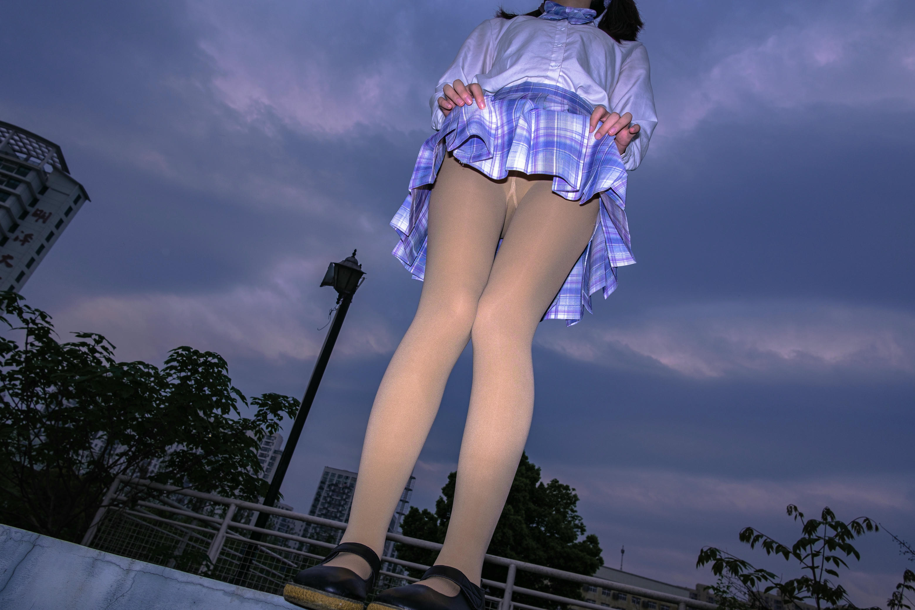 森萝财团 写真 月下-01 [76P 988.20 MB]_第4集