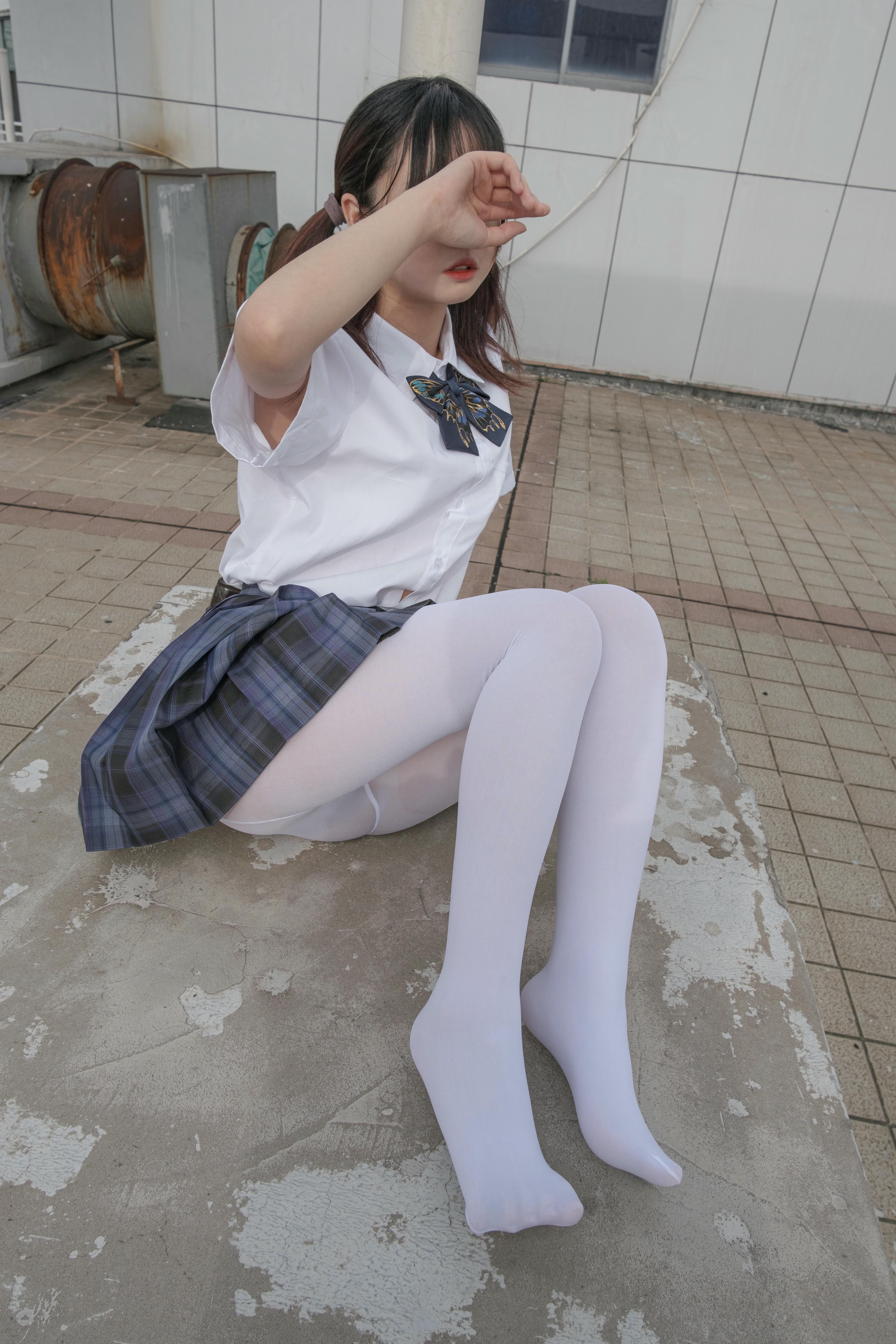 森萝财团 写真 月下-02 [102P1V 2.19 GB]_第2集