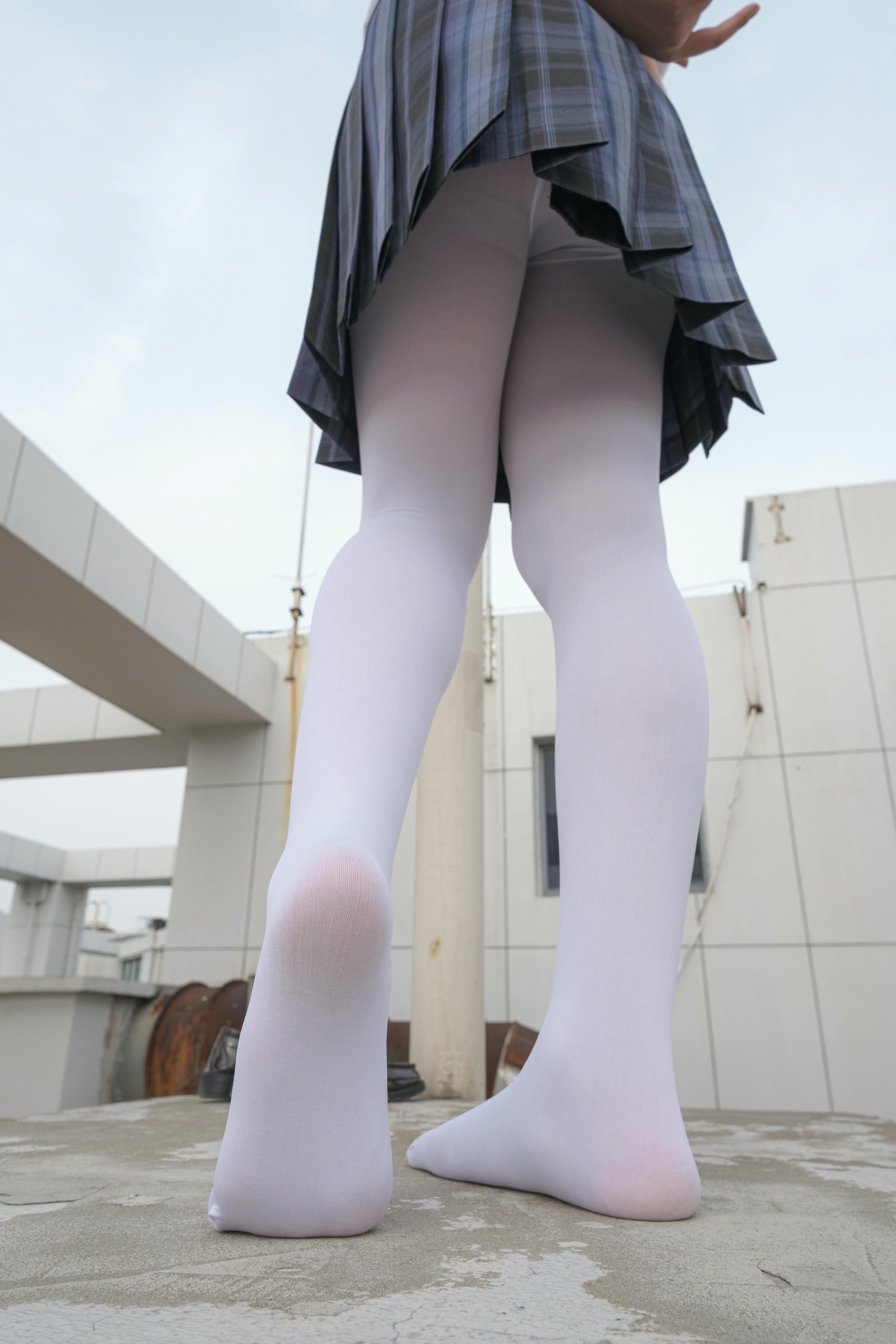 森萝财团 写真 月下-02 [102P1V 2.19 GB]_第2集