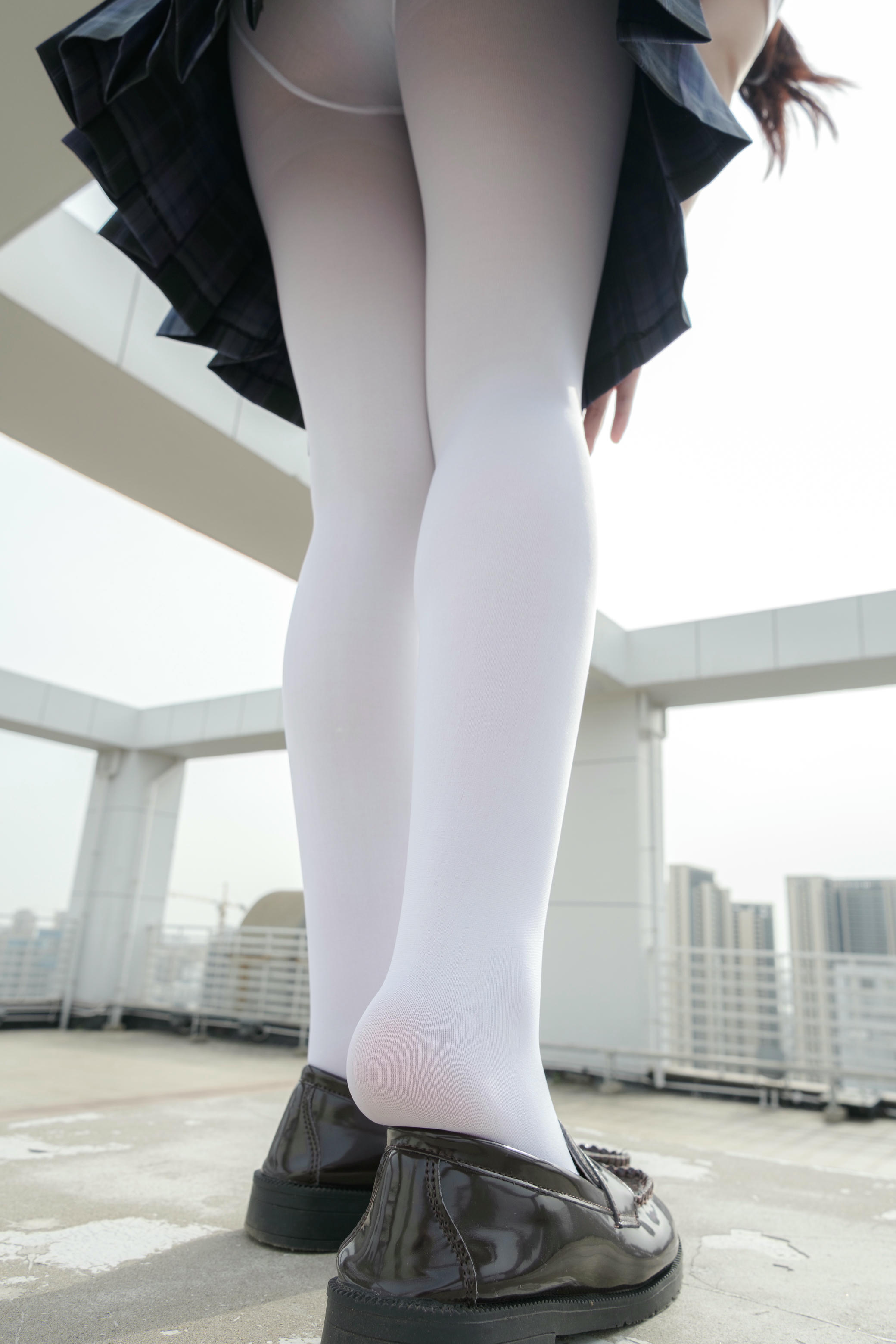 森萝财团 写真 月下-02 [102P1V 2.19 GB]_第1集