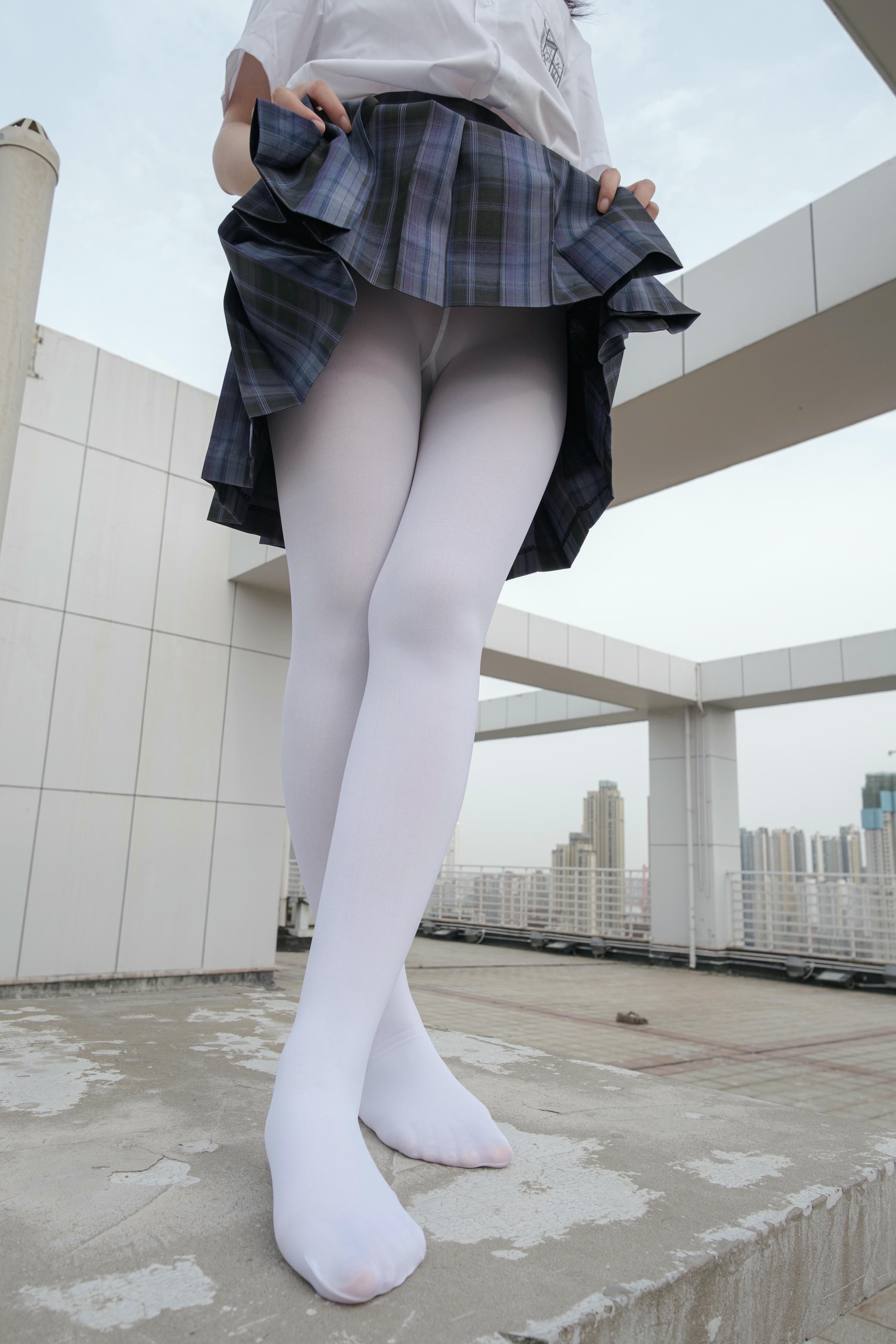 森萝财团 写真 月下-02 [102P1V 2.19 GB]_第3集