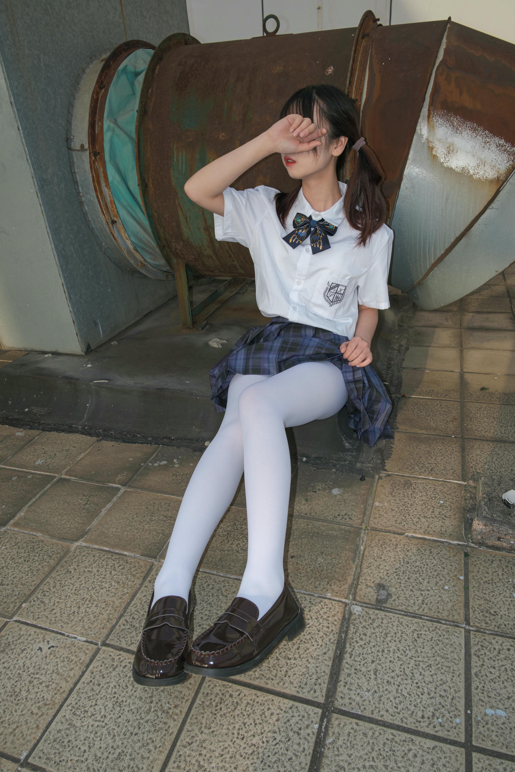 森萝财团 写真 月下-02 [102P1V 2.19 GB]_第5集