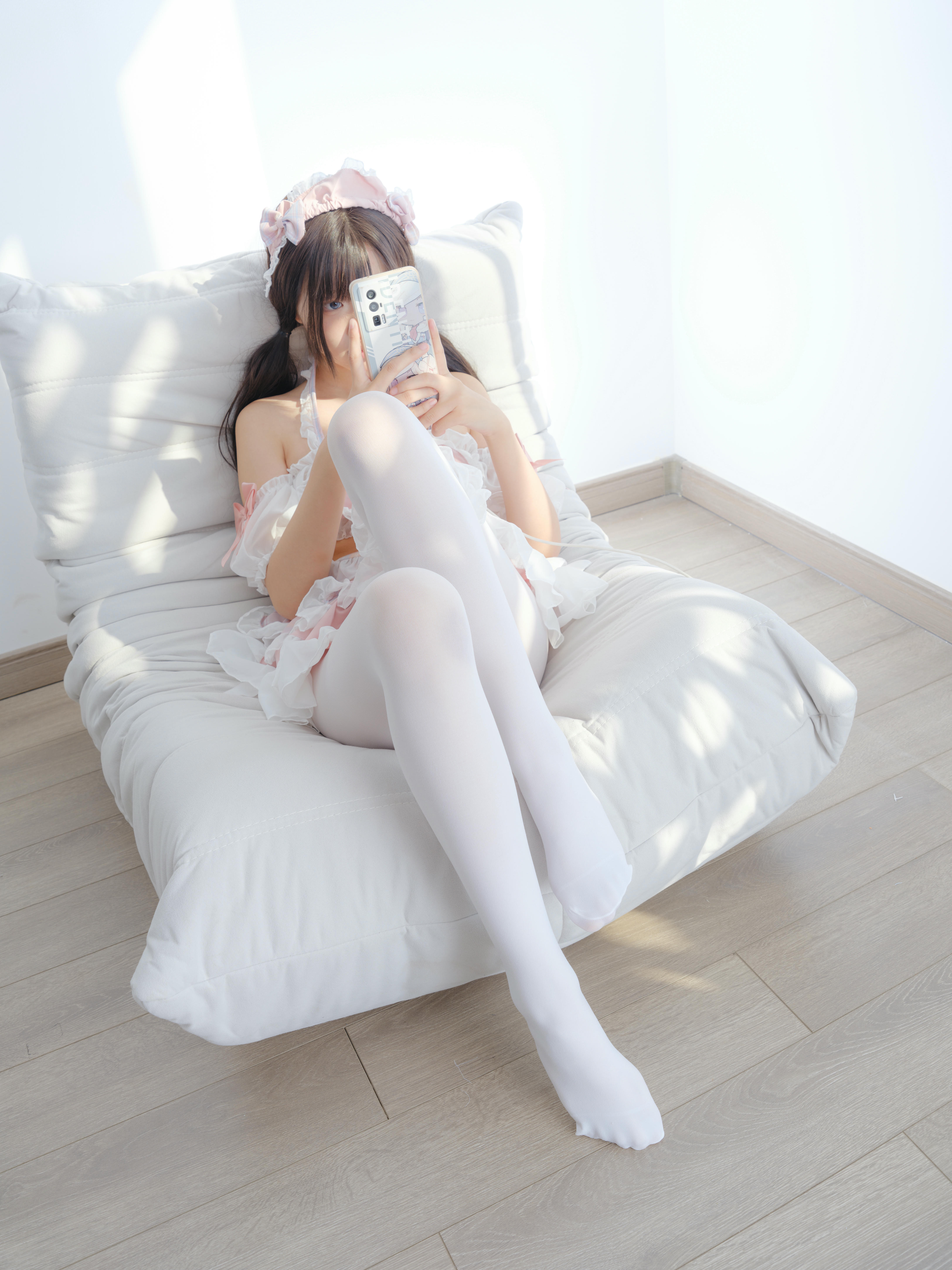 森萝财团 写真 朝露-02E4K [103P2V 5.83GB]_第1集