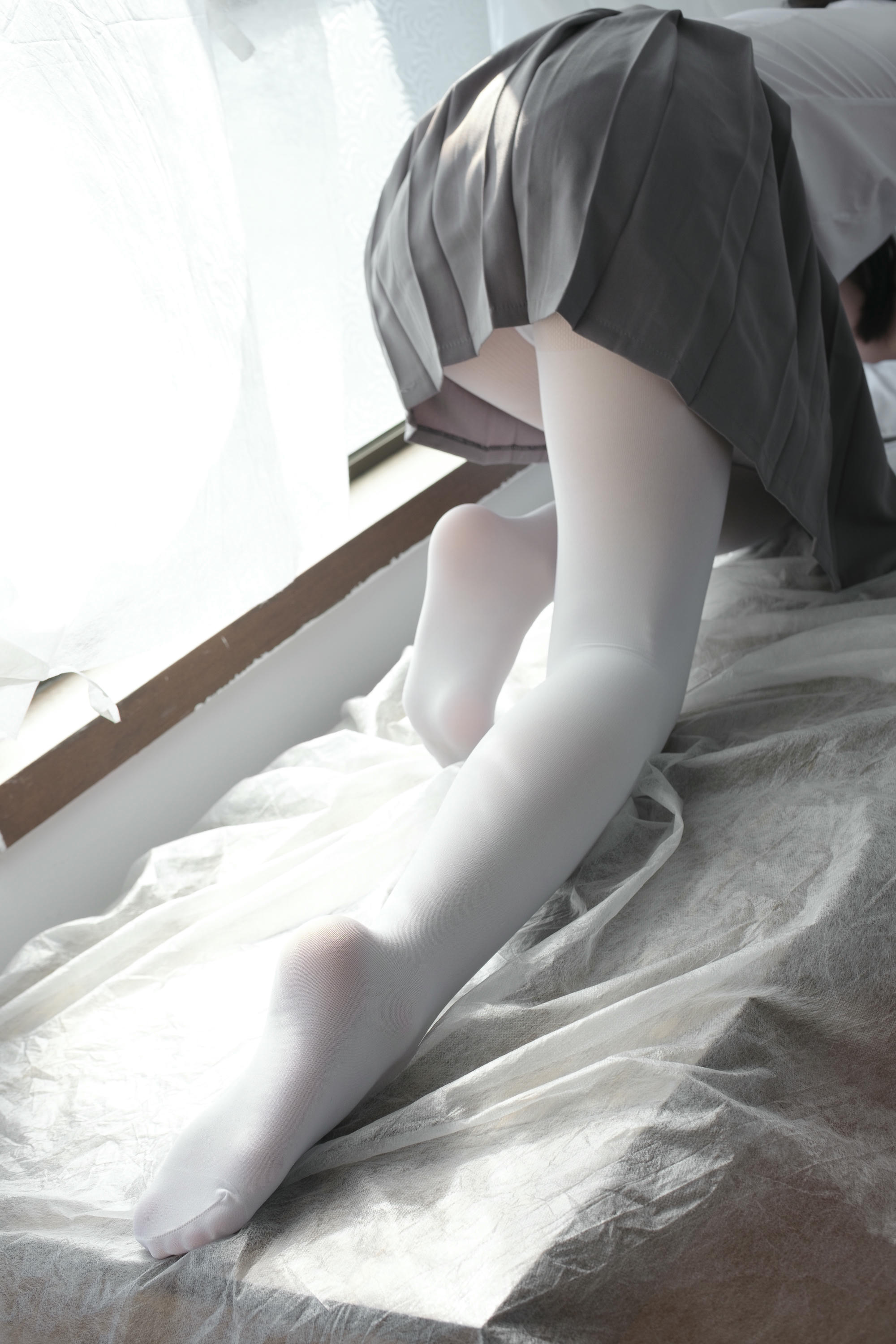 森萝财团 BETA-029 玩手机的白丝少女 [182P-1.61GB]_第8集