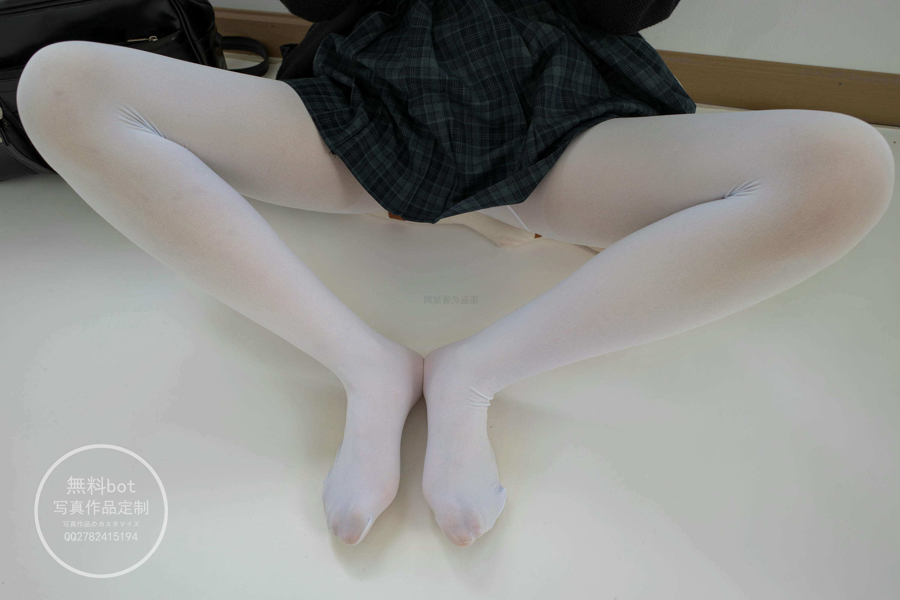 森萝财团 有料 NO.002 小香 室内JK白丝 [86P／837MB]_第3集