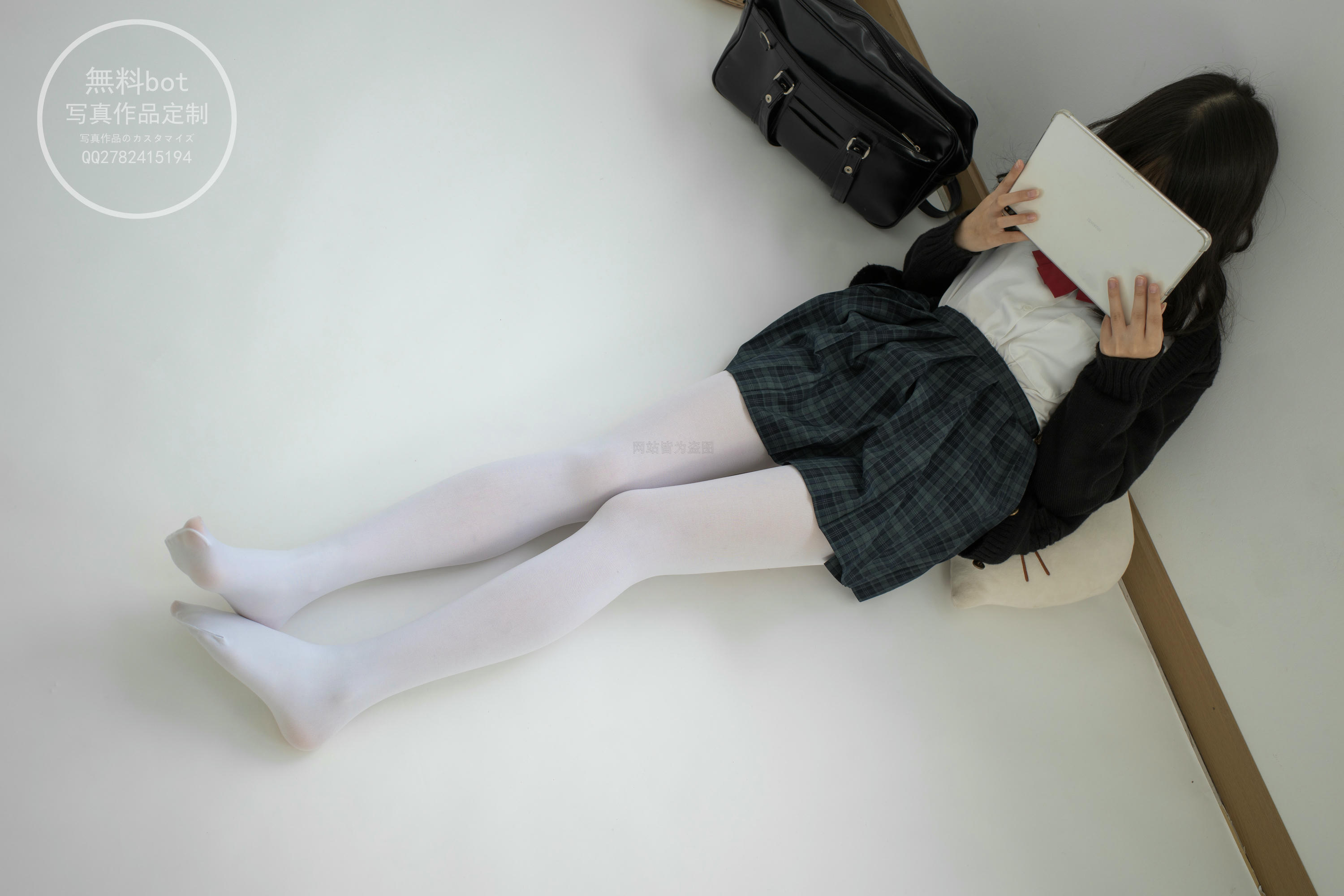森萝财团 有料 NO.002 小香 室内JK白丝 [86P／837MB]_第3集