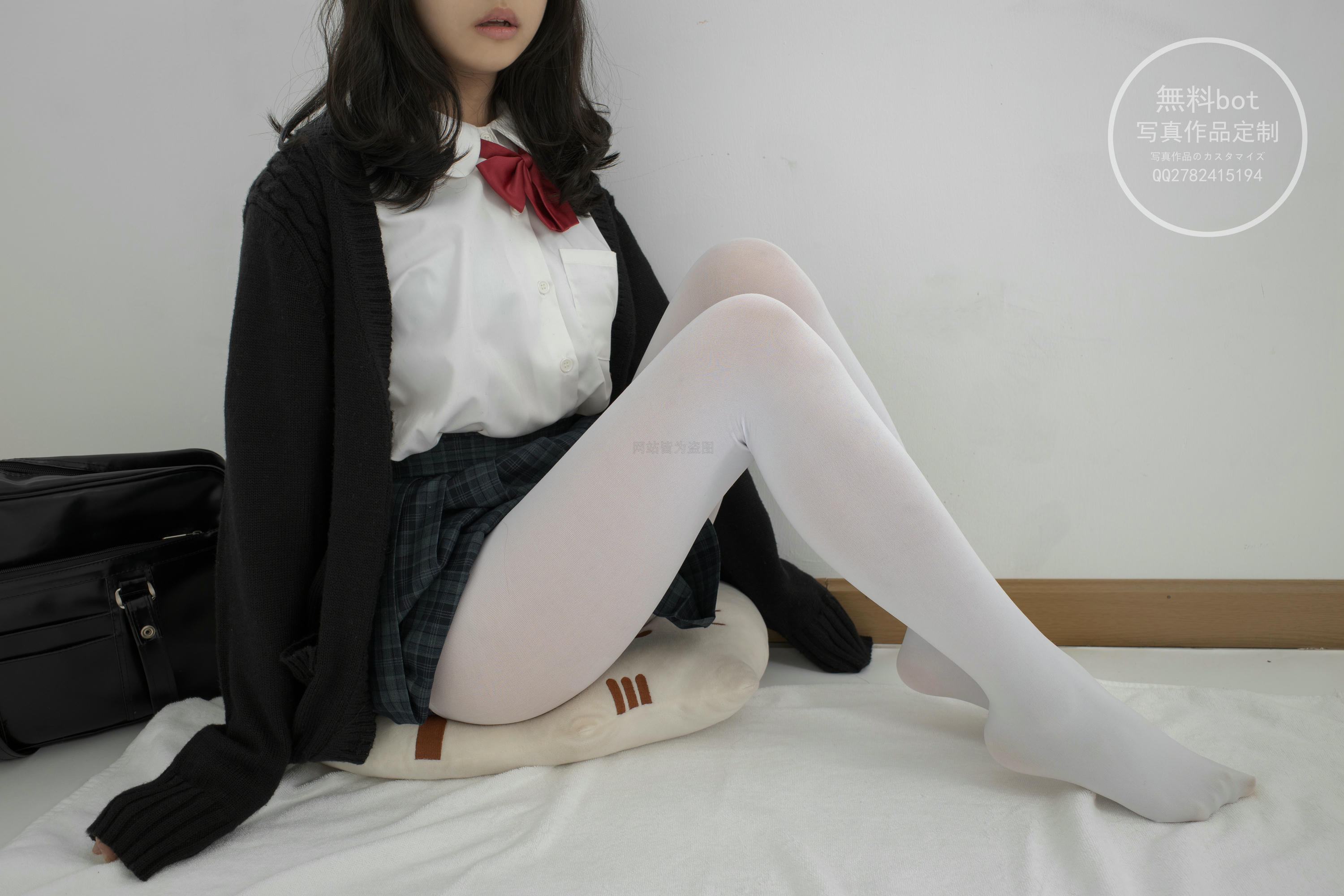 森萝财团 有料 NO.002 小香 室内JK白丝 [86P／837MB]_第4集