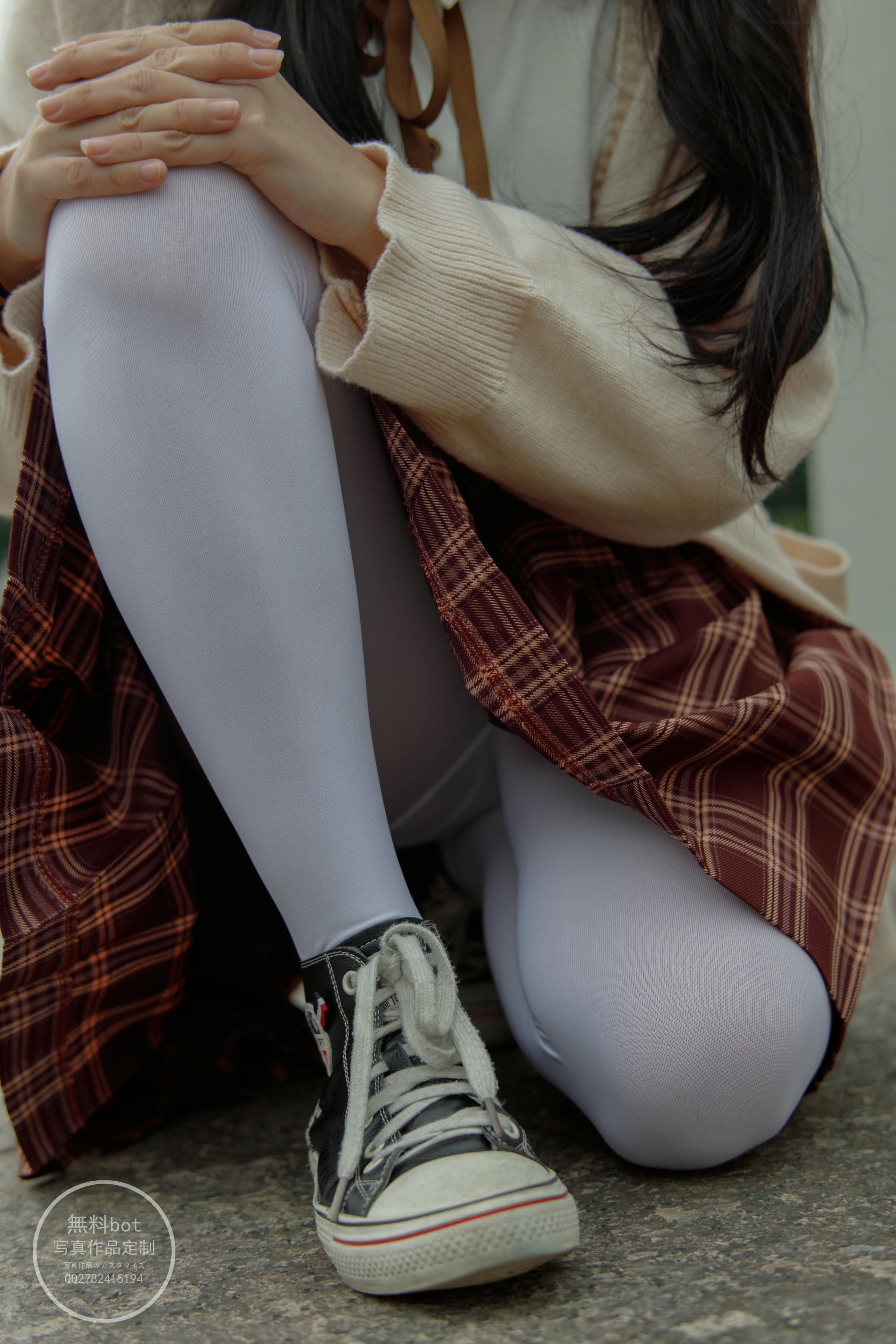 森萝财团 有料 NO.006 依依 户外白丝JK制服 [90P／1.23G]_第1集
