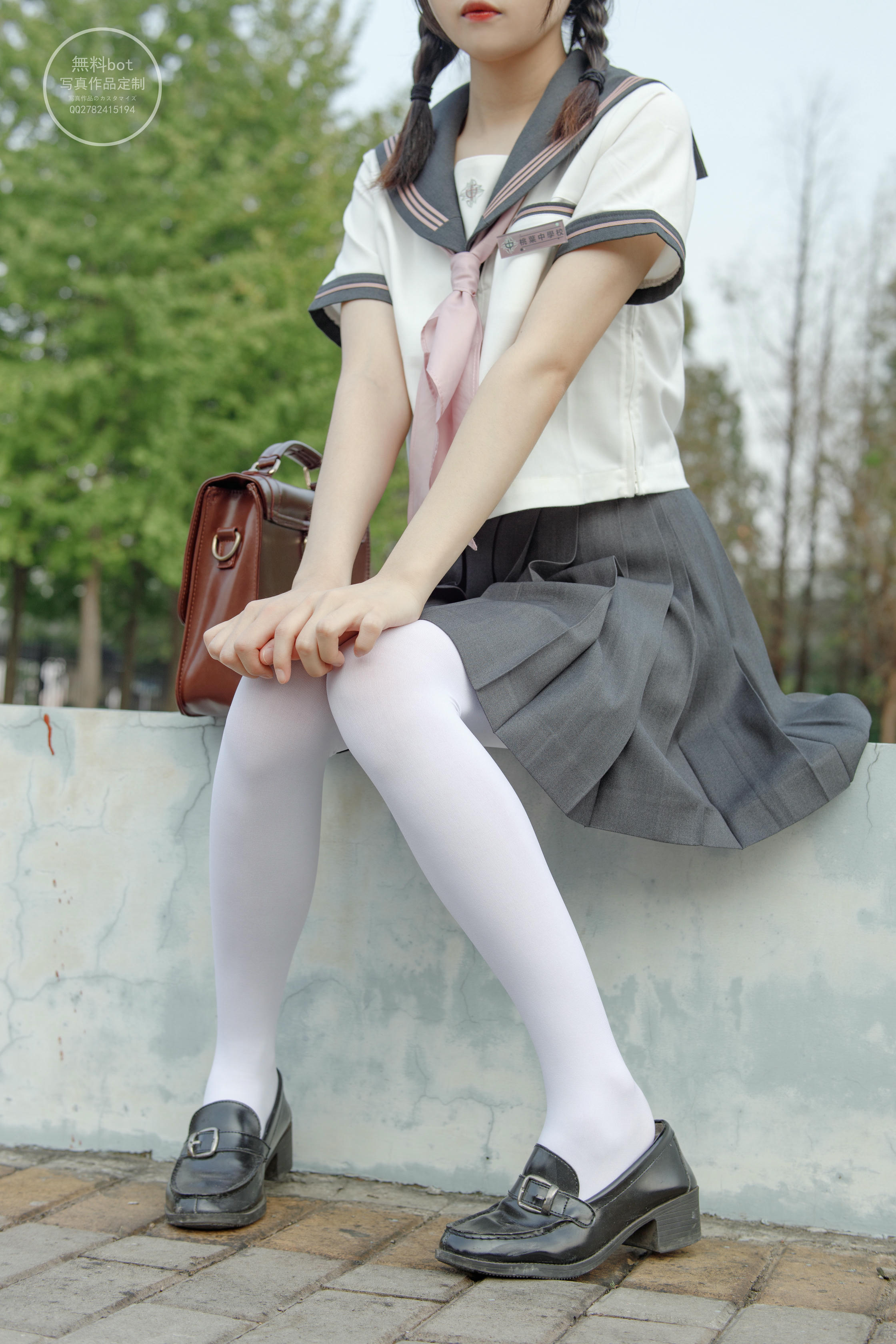 森萝财团 有料 NO.006 依依 户外白丝JK制服 [90P／1.23G]_第3集