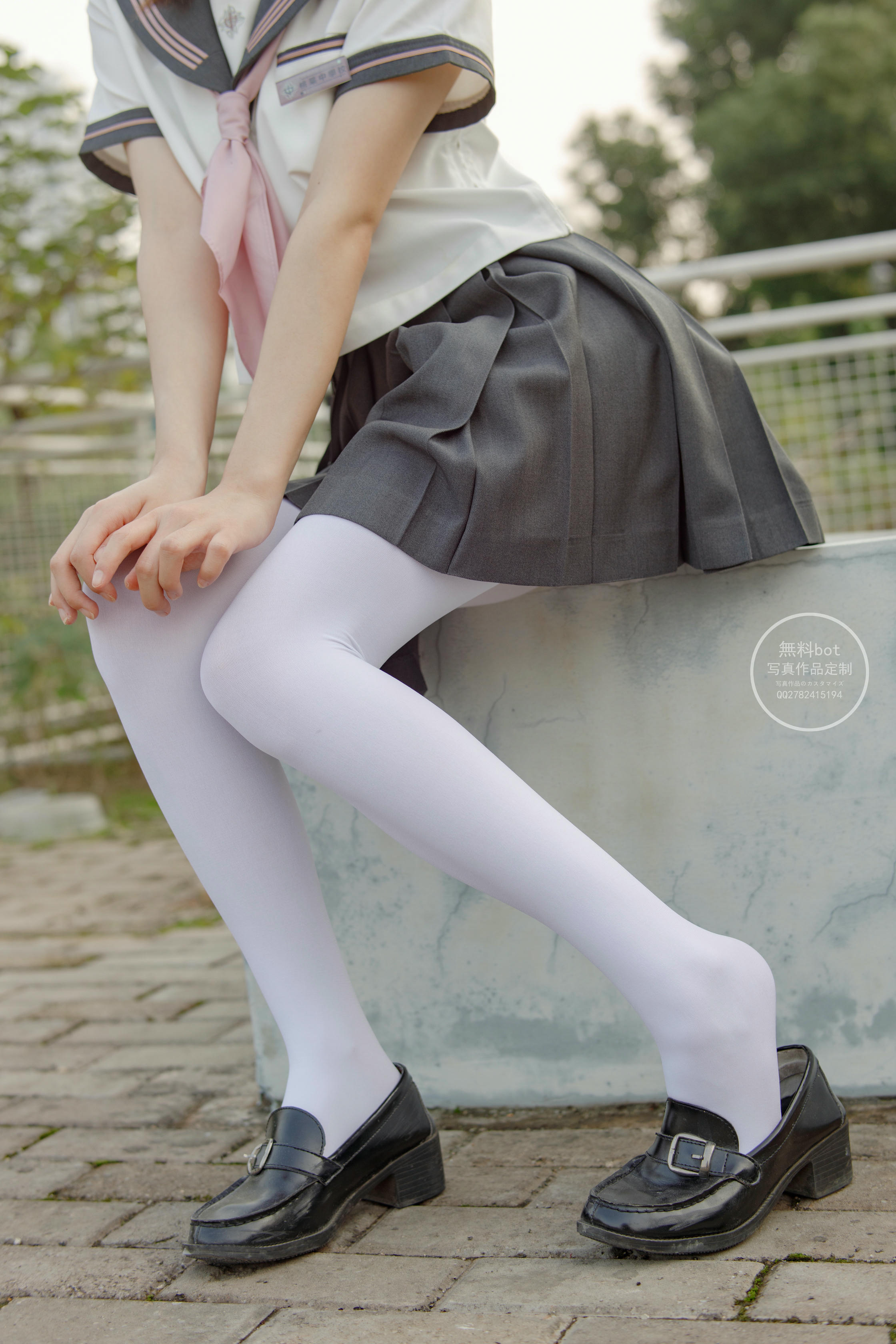 森萝财团 有料 NO.006 依依 户外白丝JK制服 [90P／1.23G]_第3集