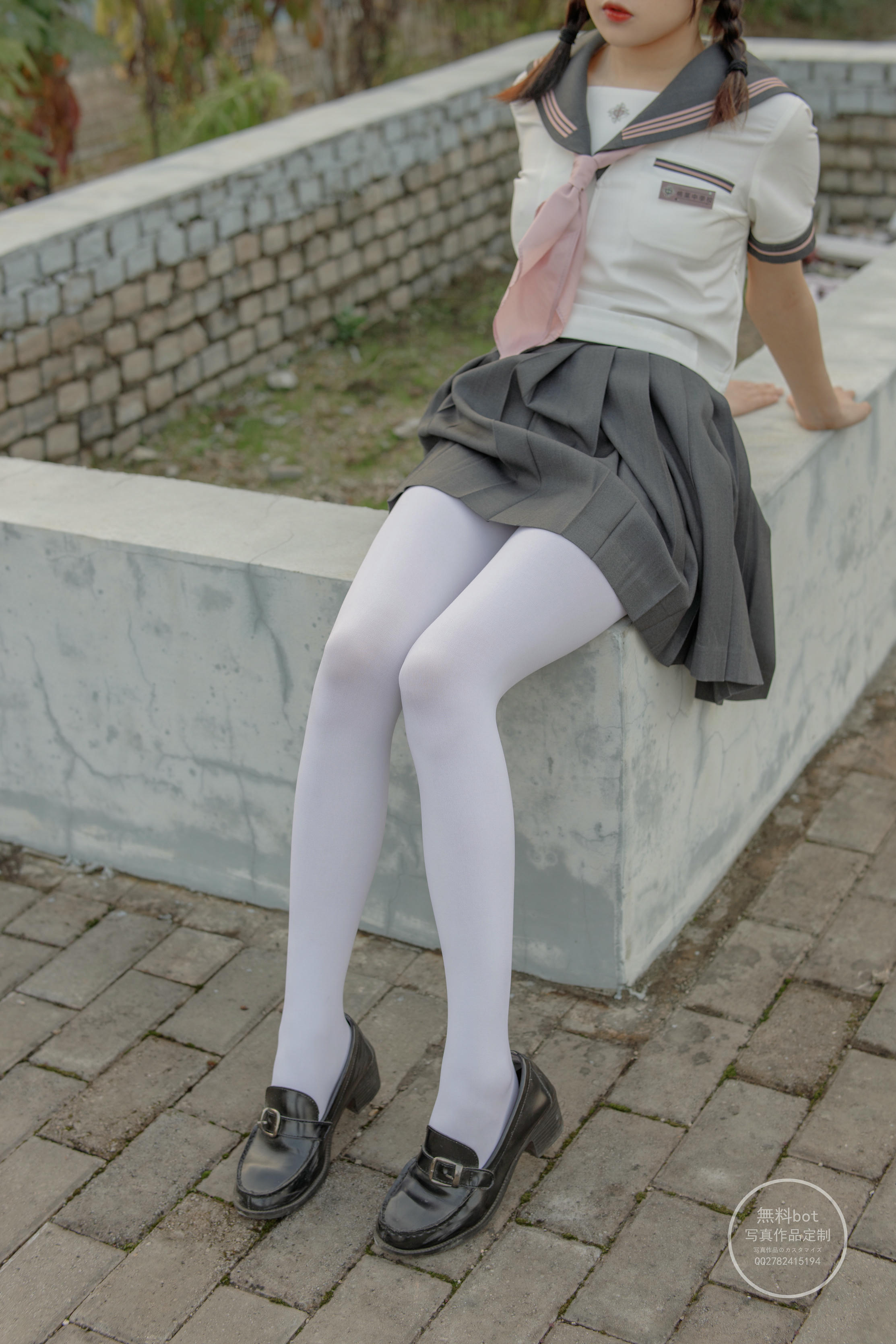 森萝财团 有料 NO.006 依依 户外白丝JK制服 [90P／1.23G]_第5集