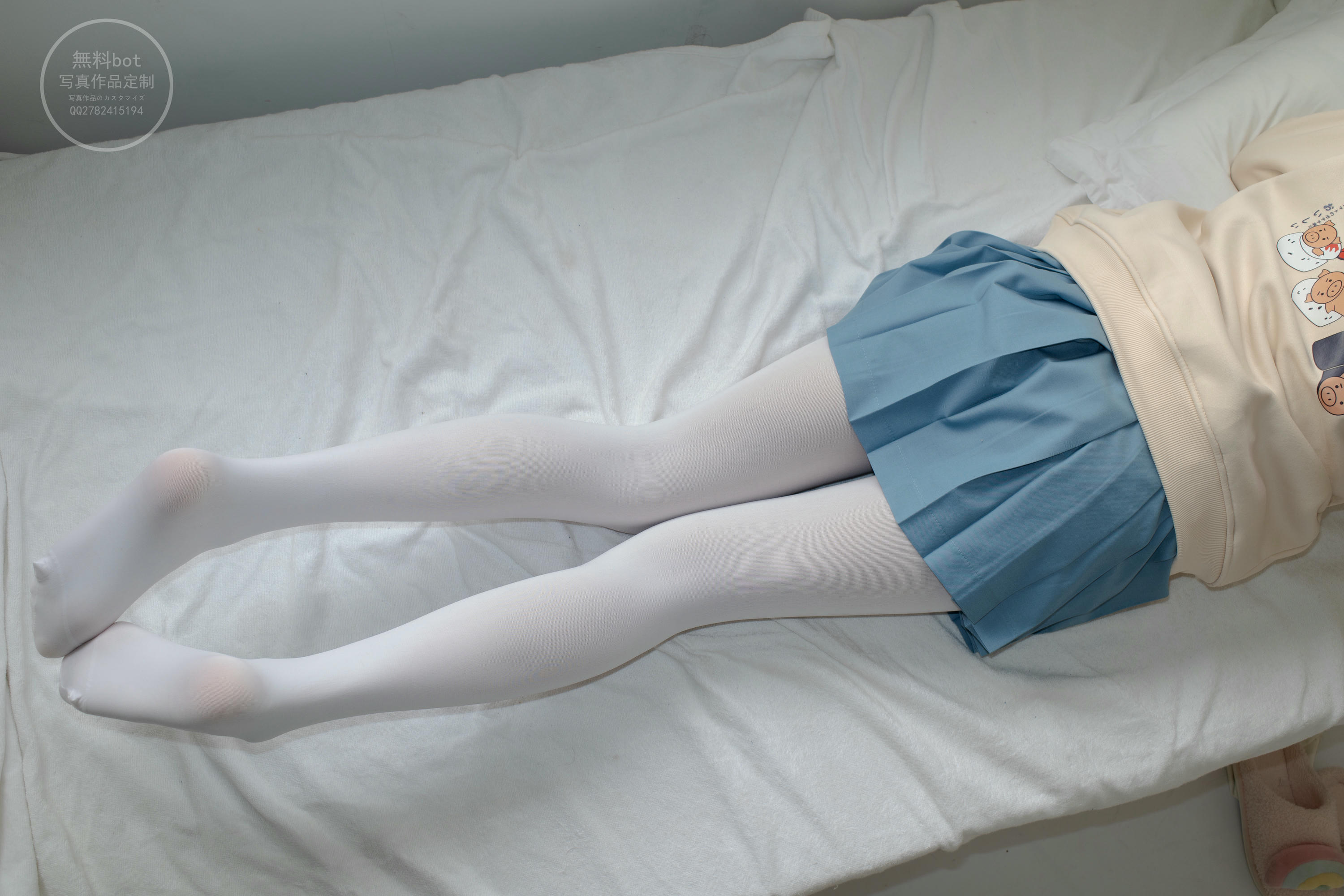 森萝财团 有料 NO.024 小香 阴暗小房间里的白丝双马尾萝莉 [84P／999MB]_第1集