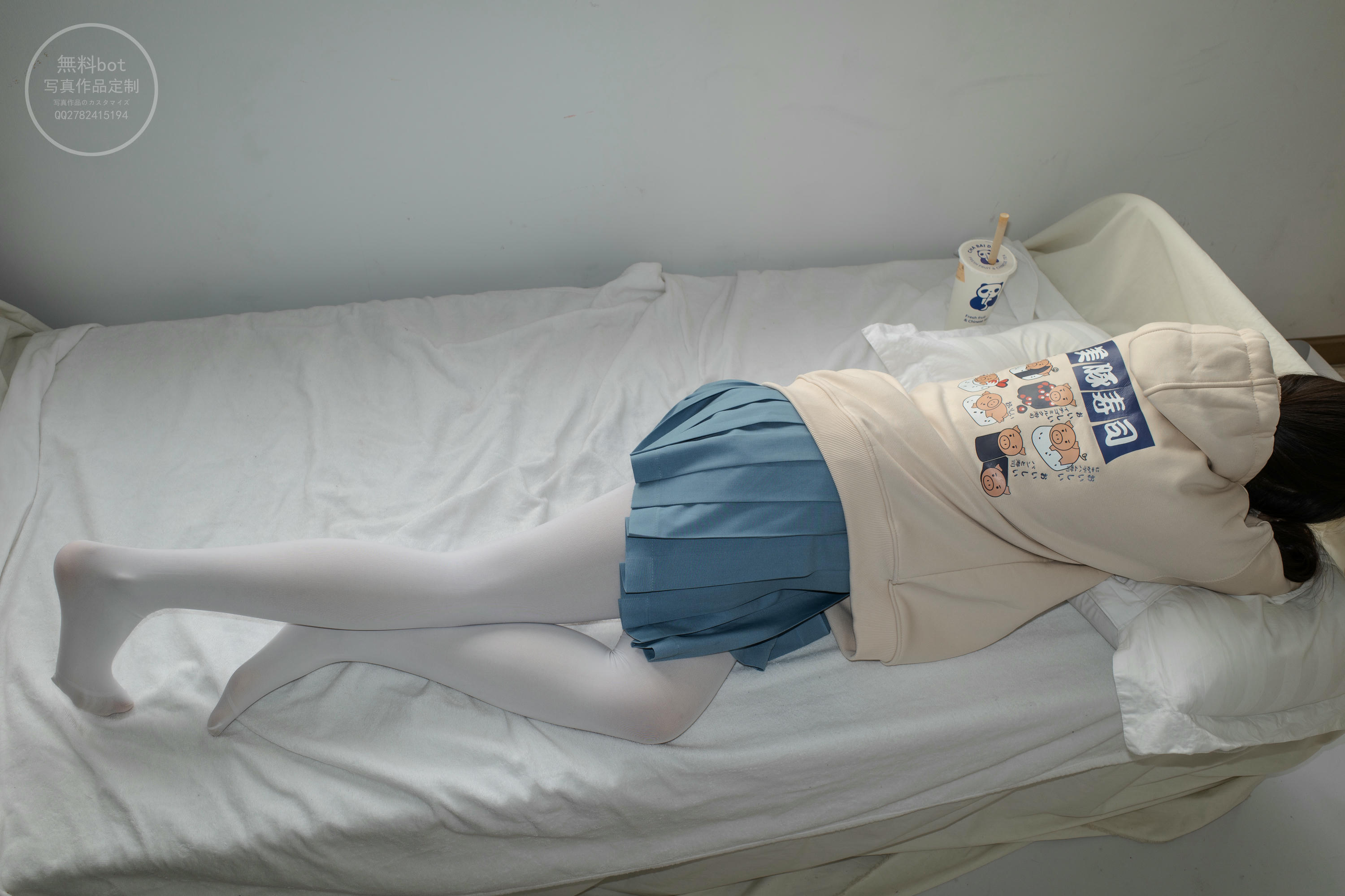 森萝财团 有料 NO.024 小香 阴暗小房间里的白丝双马尾萝莉 [84P／999MB]_第2集