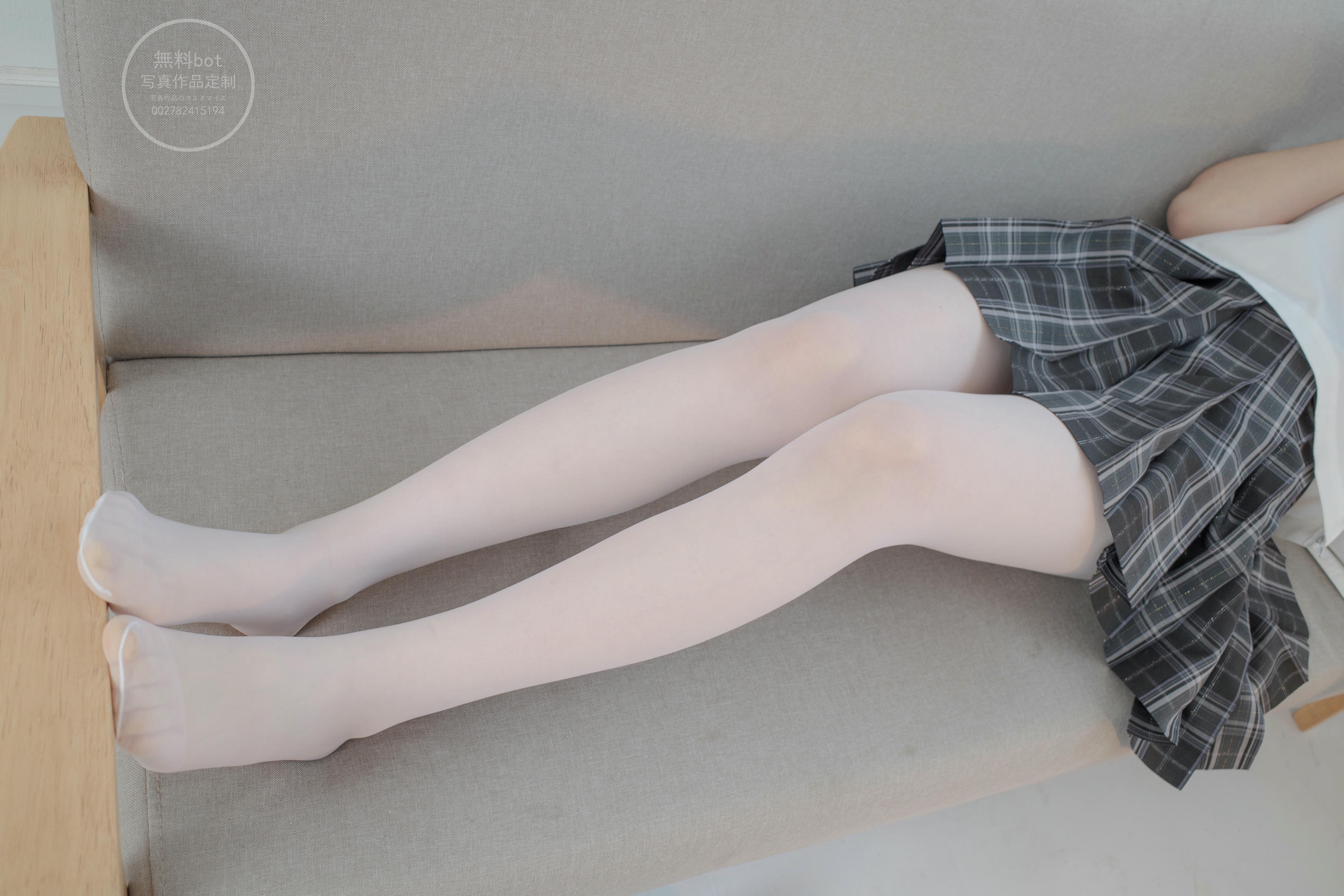 森萝财团 有料 NO.028 匿名 美少女的白丝JK制服 [101P／1.17GB]_第3集