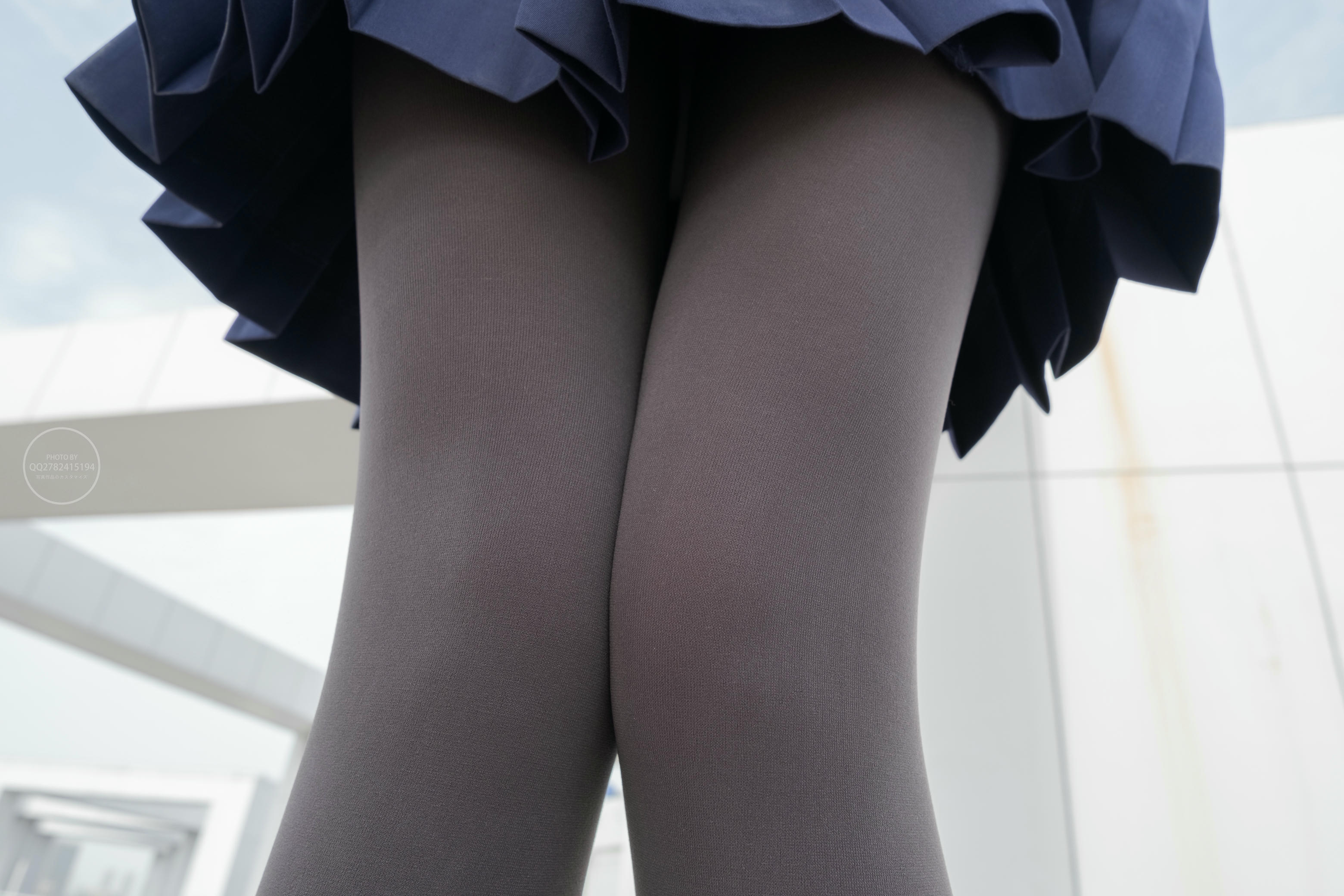 森萝财团 有料 NO.039 小香 天台上的JK灰丝美少女 [90P-794M]_第2集