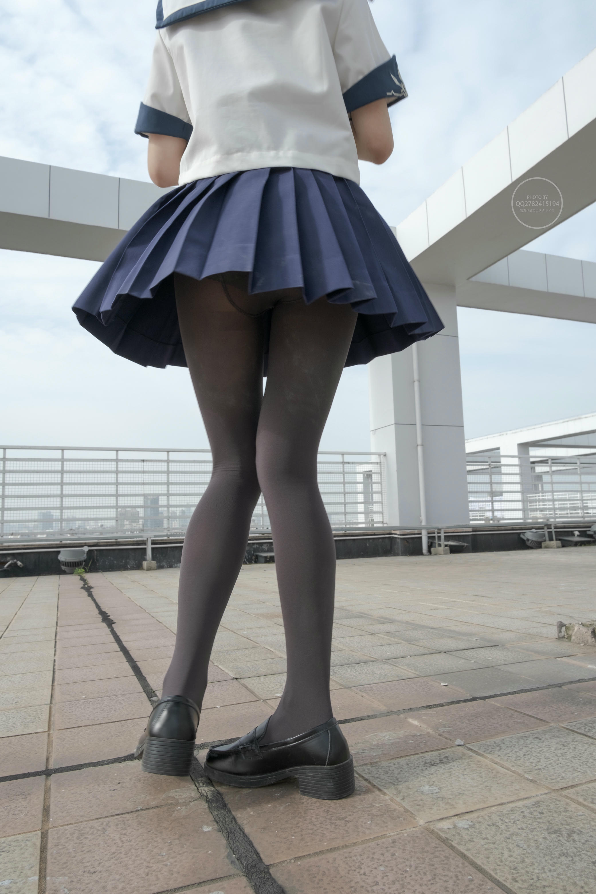 森萝财团 有料 NO.039 小香 天台上的JK灰丝美少女 [90P-794M]_第3集