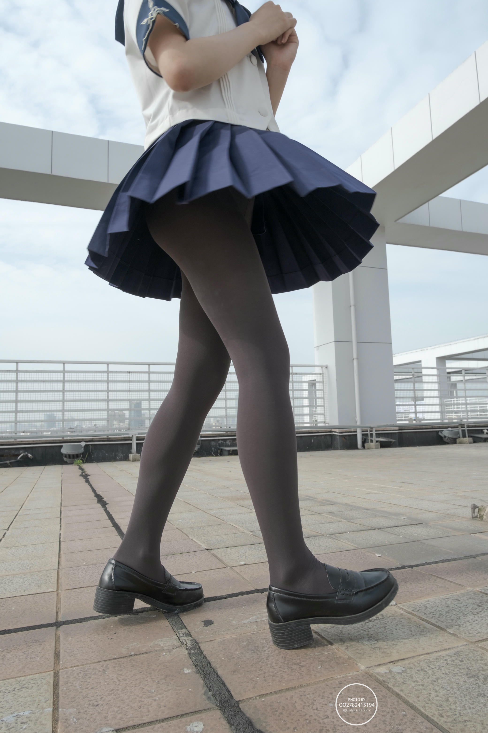森萝财团 有料 NO.039 小香 天台上的JK灰丝美少女 [90P-794M]_第4集