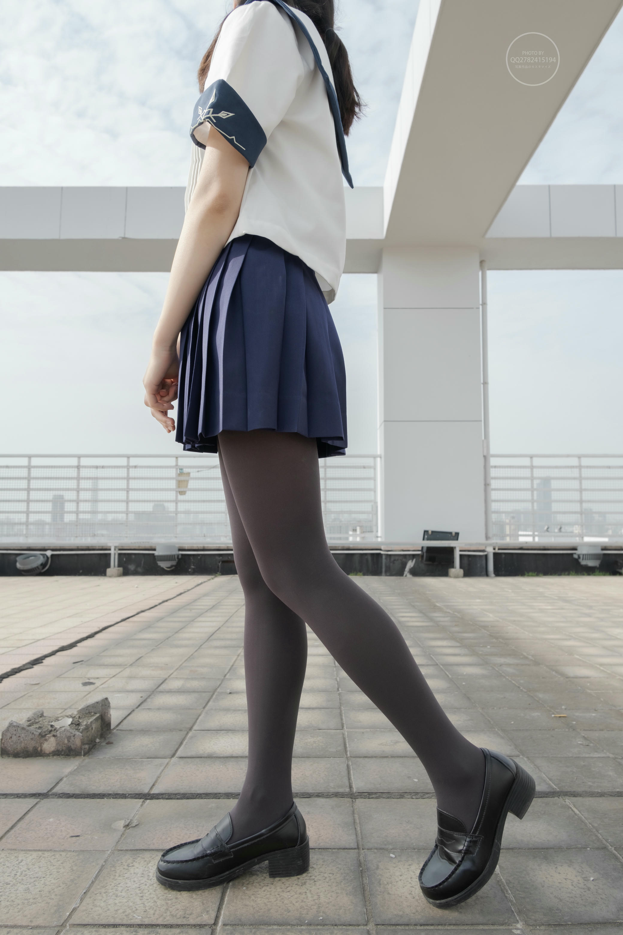 森萝财团 有料 NO.039 小香 天台上的JK灰丝美少女 [90P-794M]_第4集